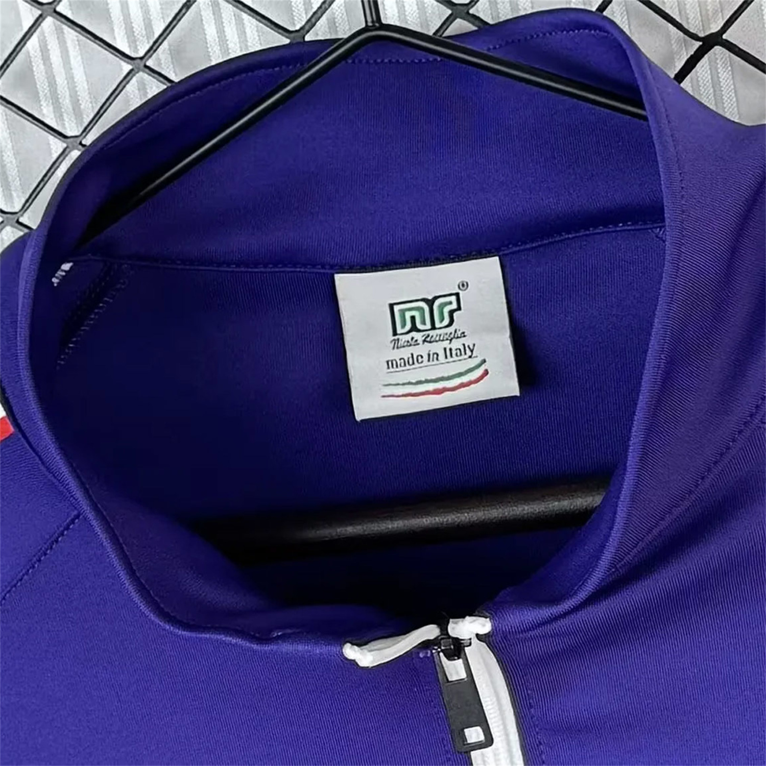 AlphaJersey-Retro Fiorentina 1985-86 Windbreaker Jacket - Blue