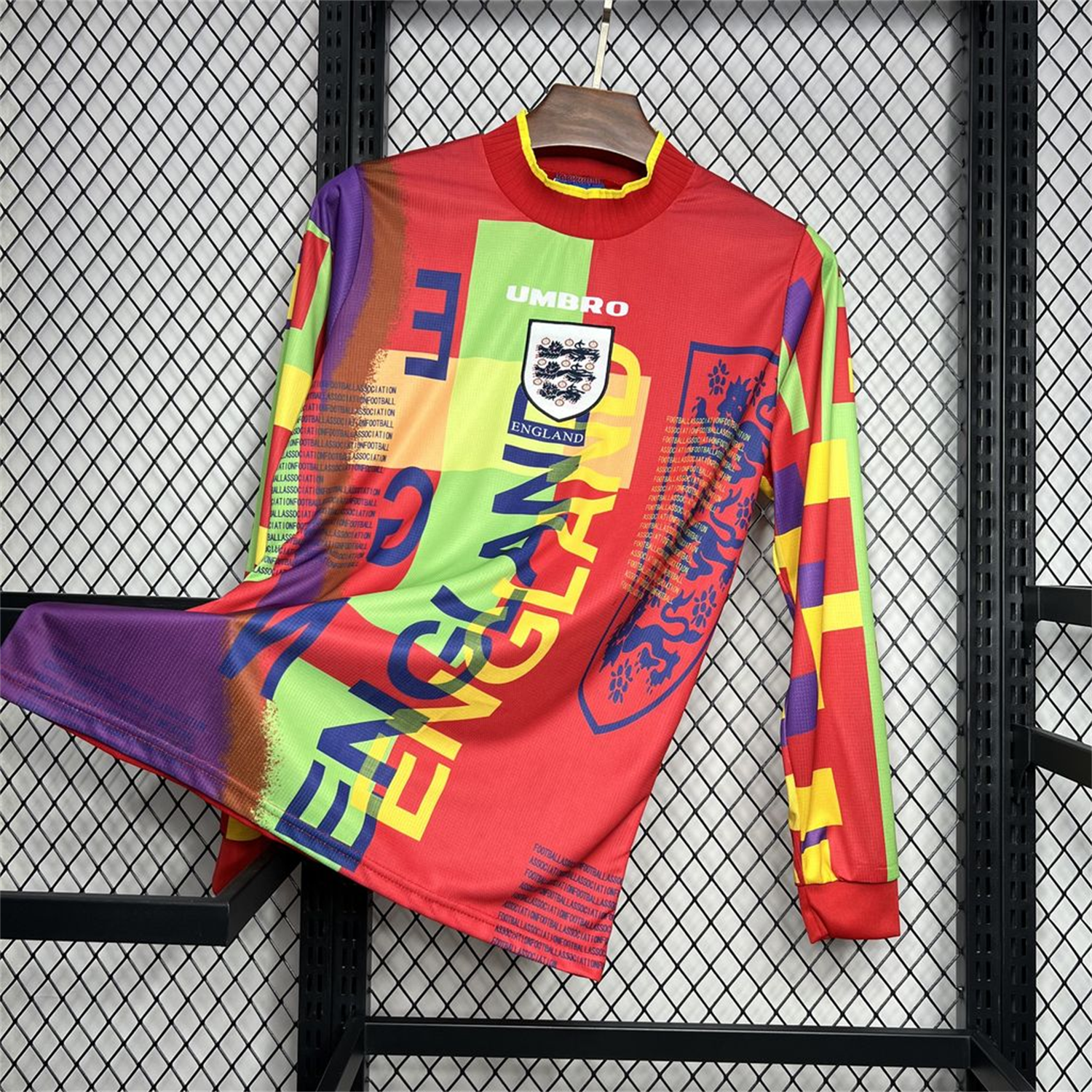 AlphaJersey-Retro England 1996 Red Goalkeeper Long Sleeve Jersey