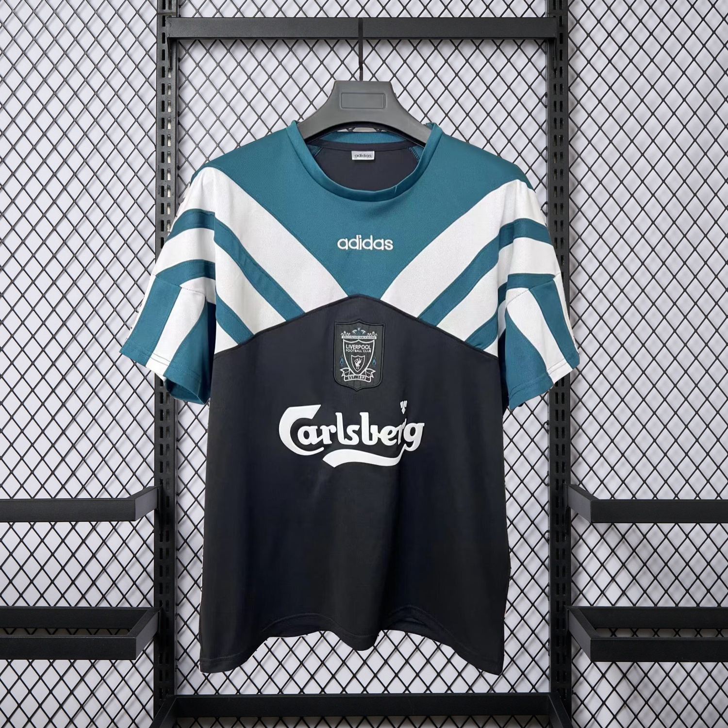 AlphaJersey-Retro Liver.pool 1995-96 Green And Black Training Jersey