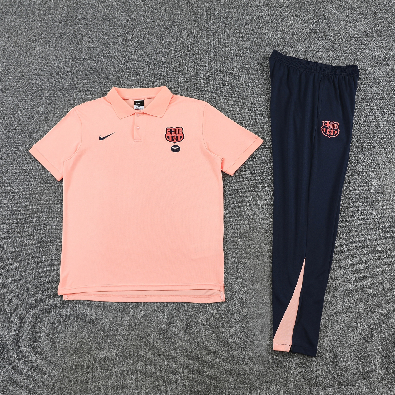 AlphaJersey-Barcelona 25-26 POLO Short-Sleeve Training Set - Pink Top and Dark Blue Pants