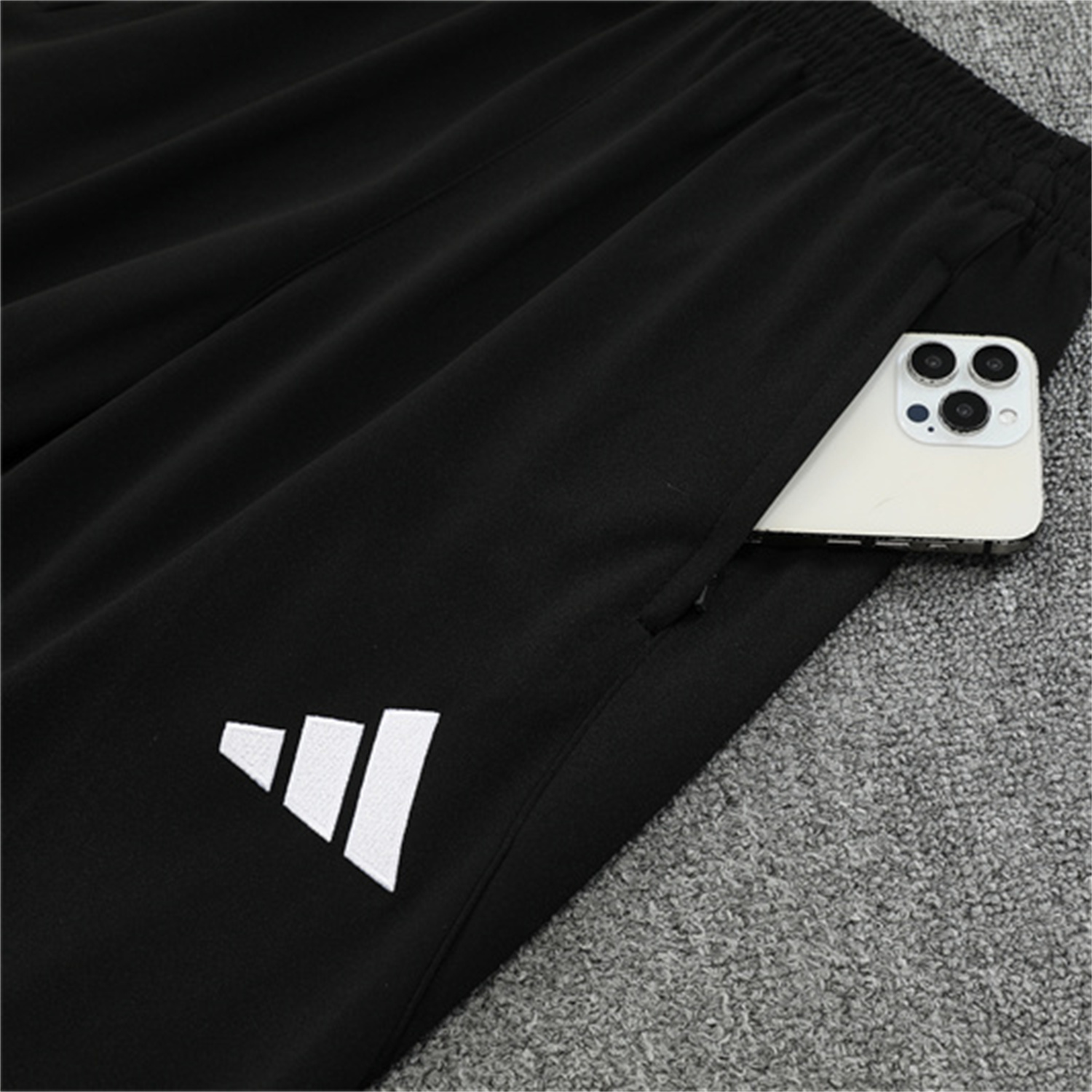 AlphaJersey-Real Madrid 25-26 Long Sleeve Training Set - Player Version - Yellow Pattern Black Top and Black Pants