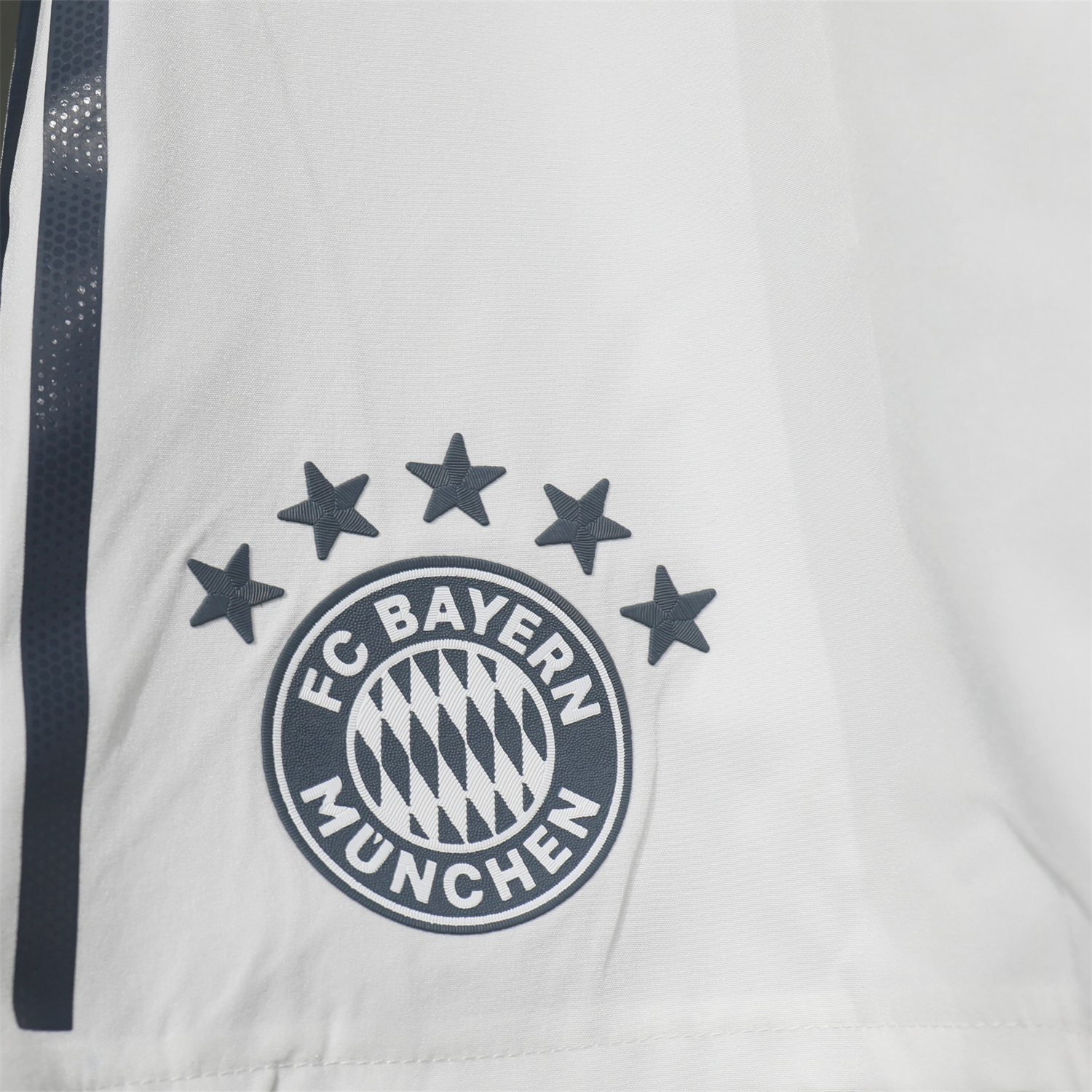 AlphaJersey-Bayern Munich 25-26 Away White Shorts - Player Version