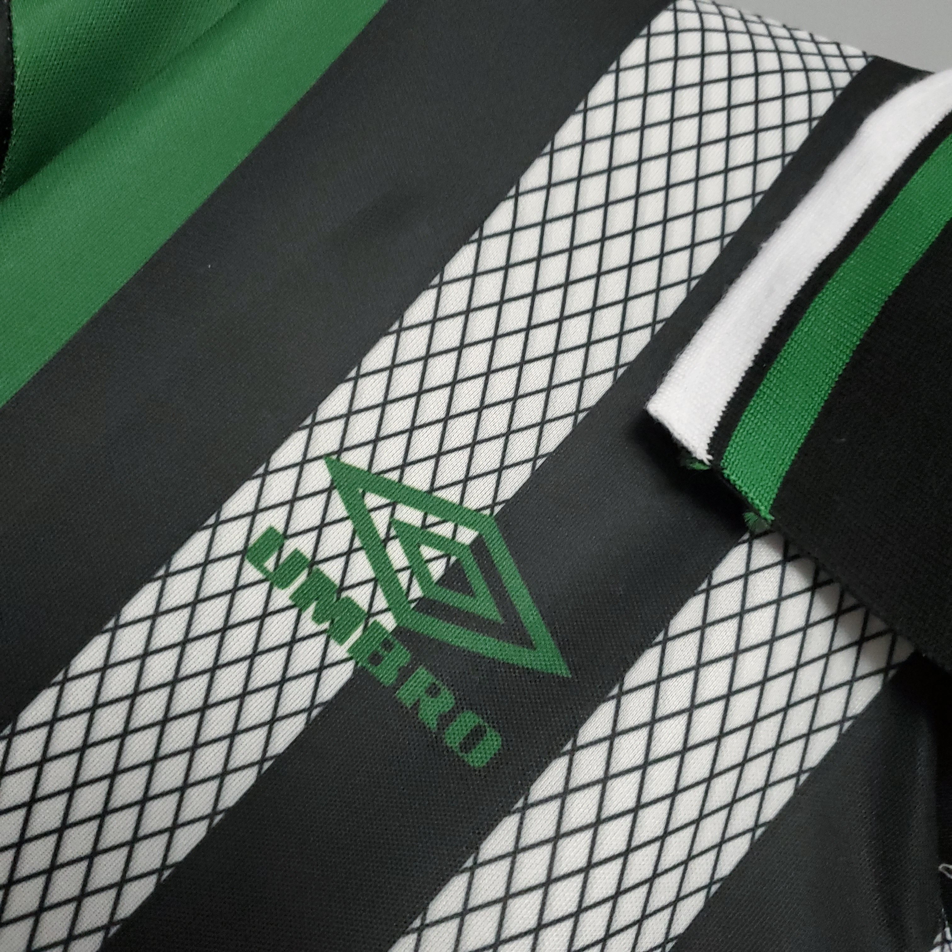 AlphaJersey-Retro Celtic 1994-95 Away Stadium Jersey