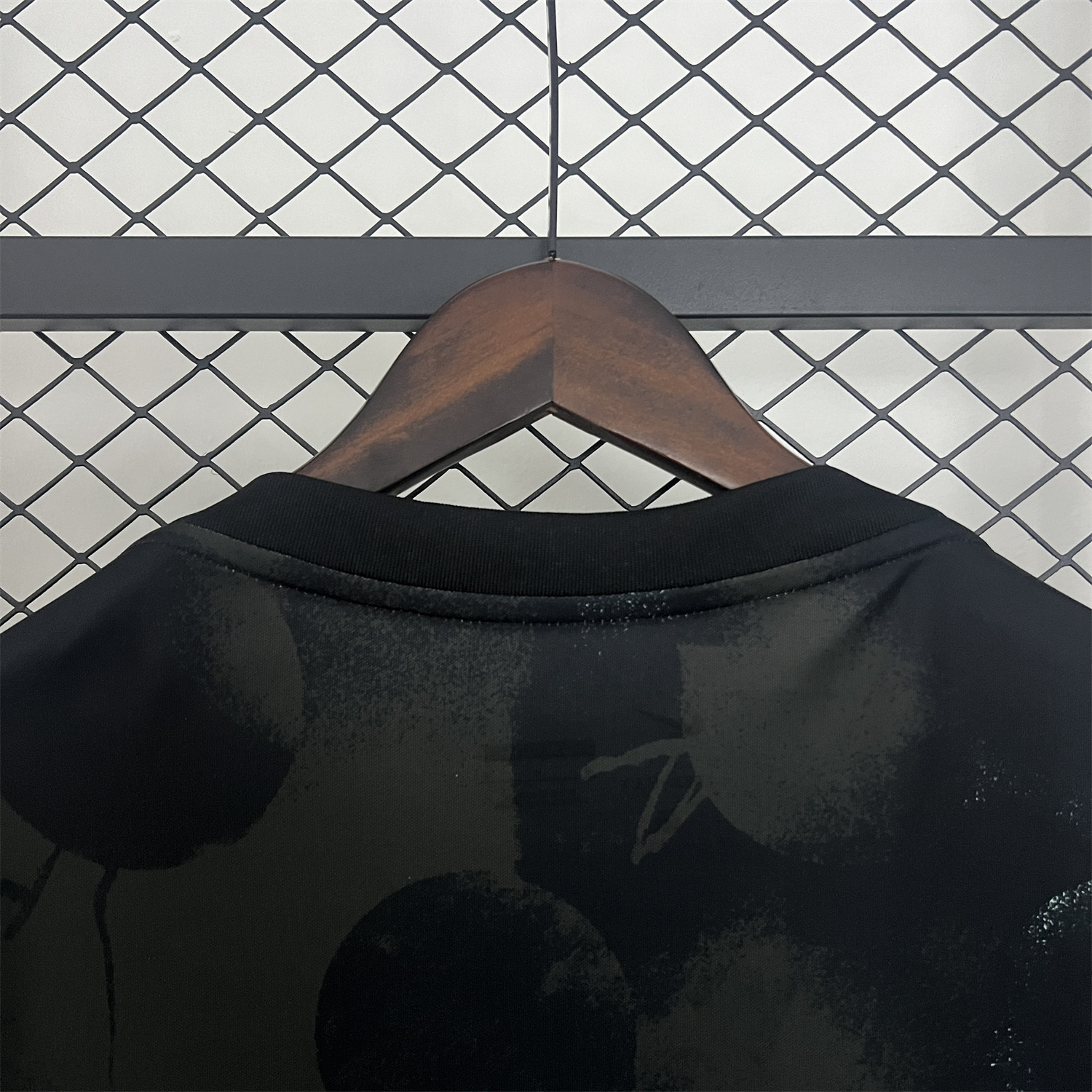 AlphaJersey-Corinthians 2025-26 Black Training Jersey - Fans Version