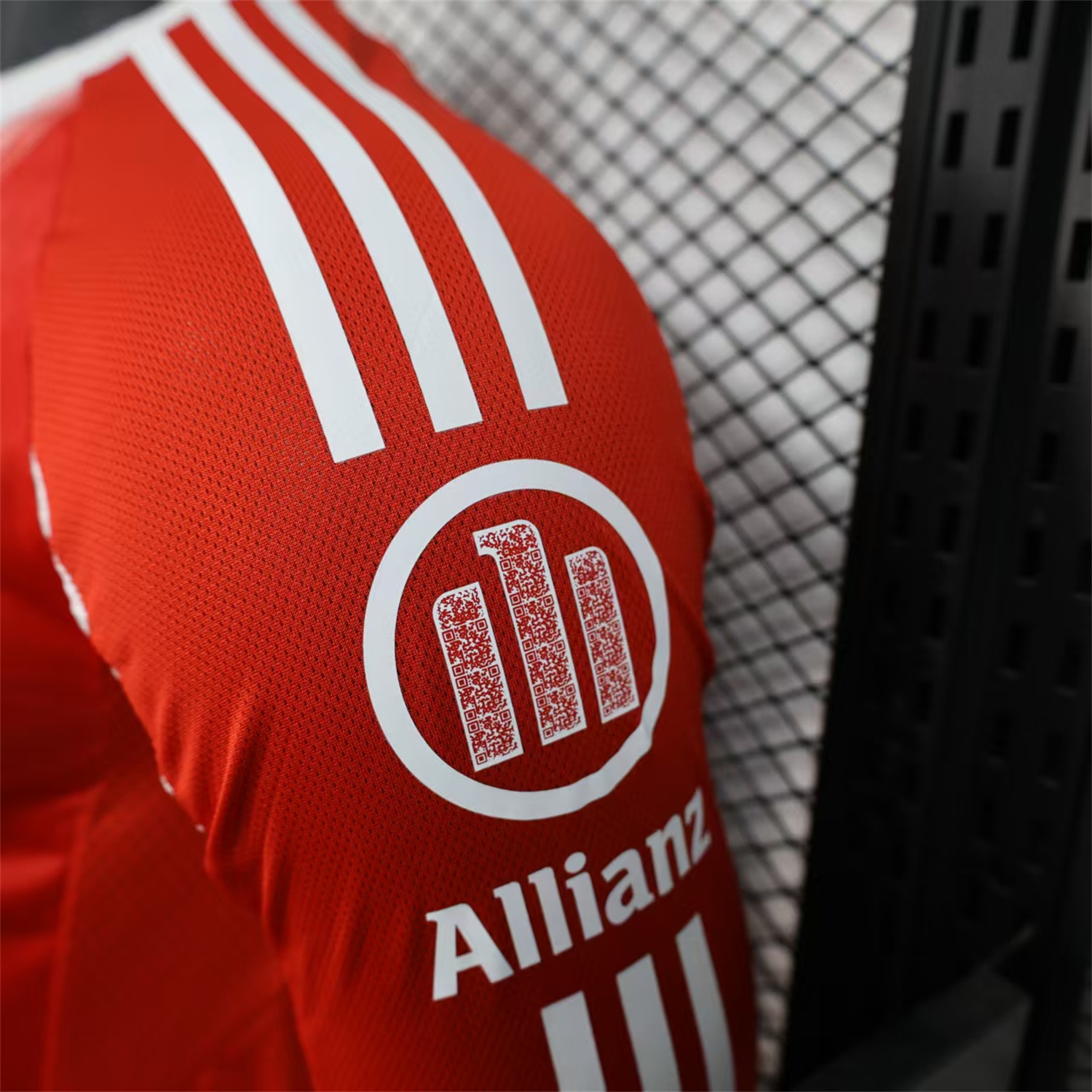 AlphaJersey-Bayern Munich 25-26 Home Long Sleeves Jersey - Player Version