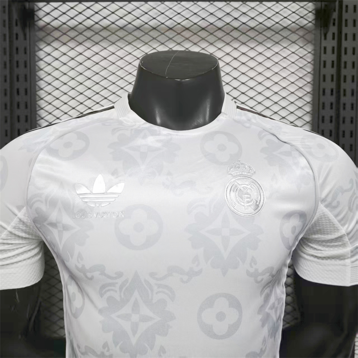 AlphaJersey-Real Madrid 25-26 Platinum Edition Special Jersey - Player Version