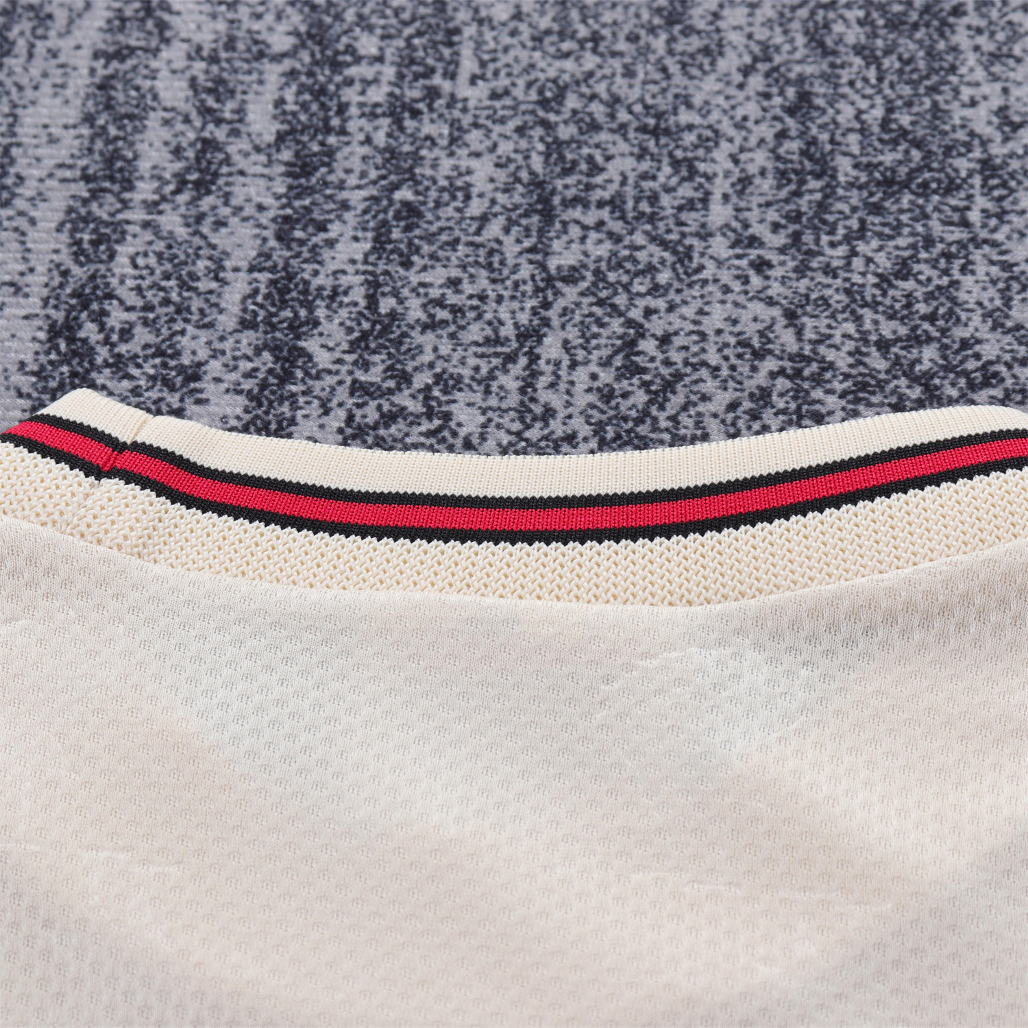 AlphaJersey-Retro Liver.pool 1996-97 Away Kids Kit