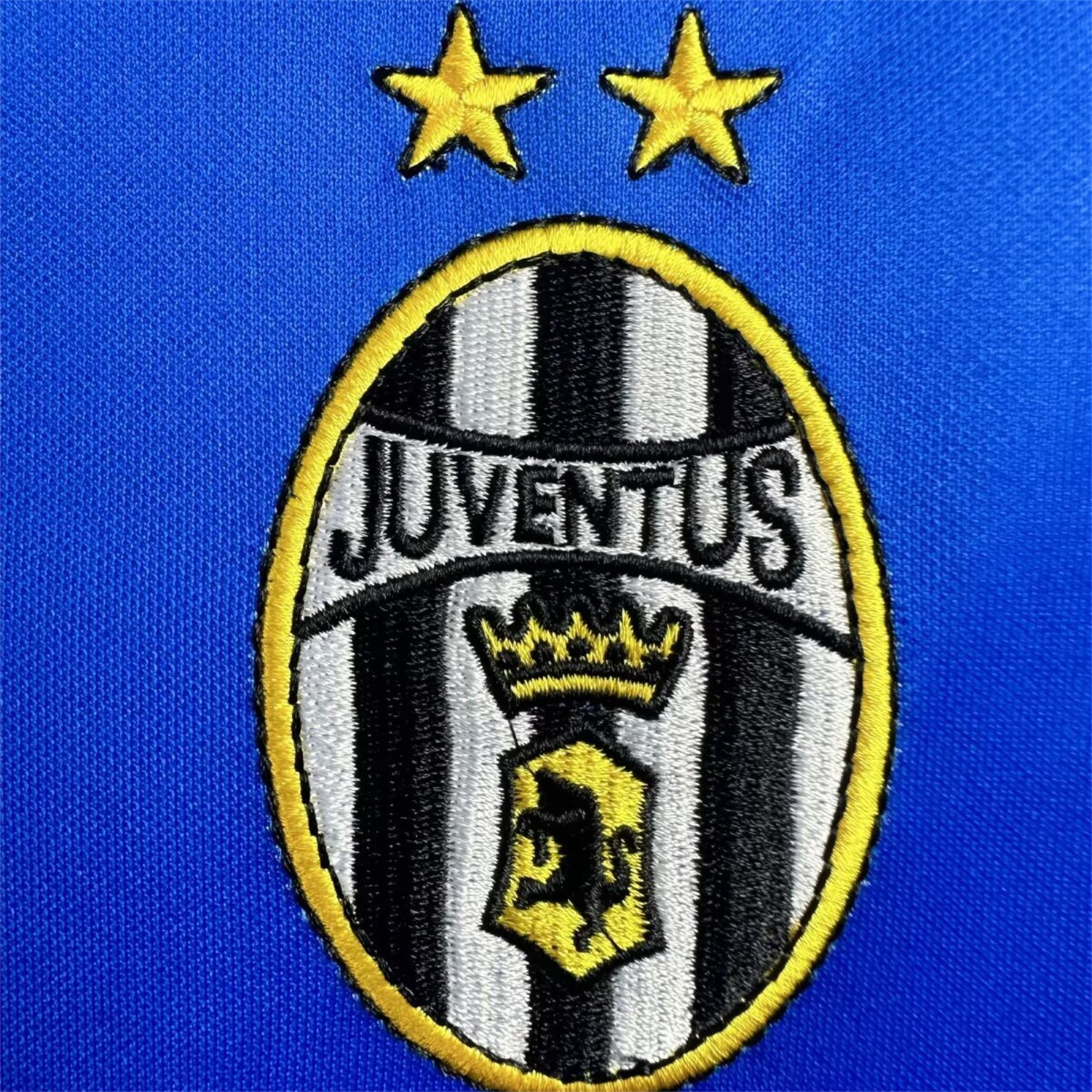 AlphaJersey-Retro Juventus 1999-00 Away Long Sleeves Jersey
