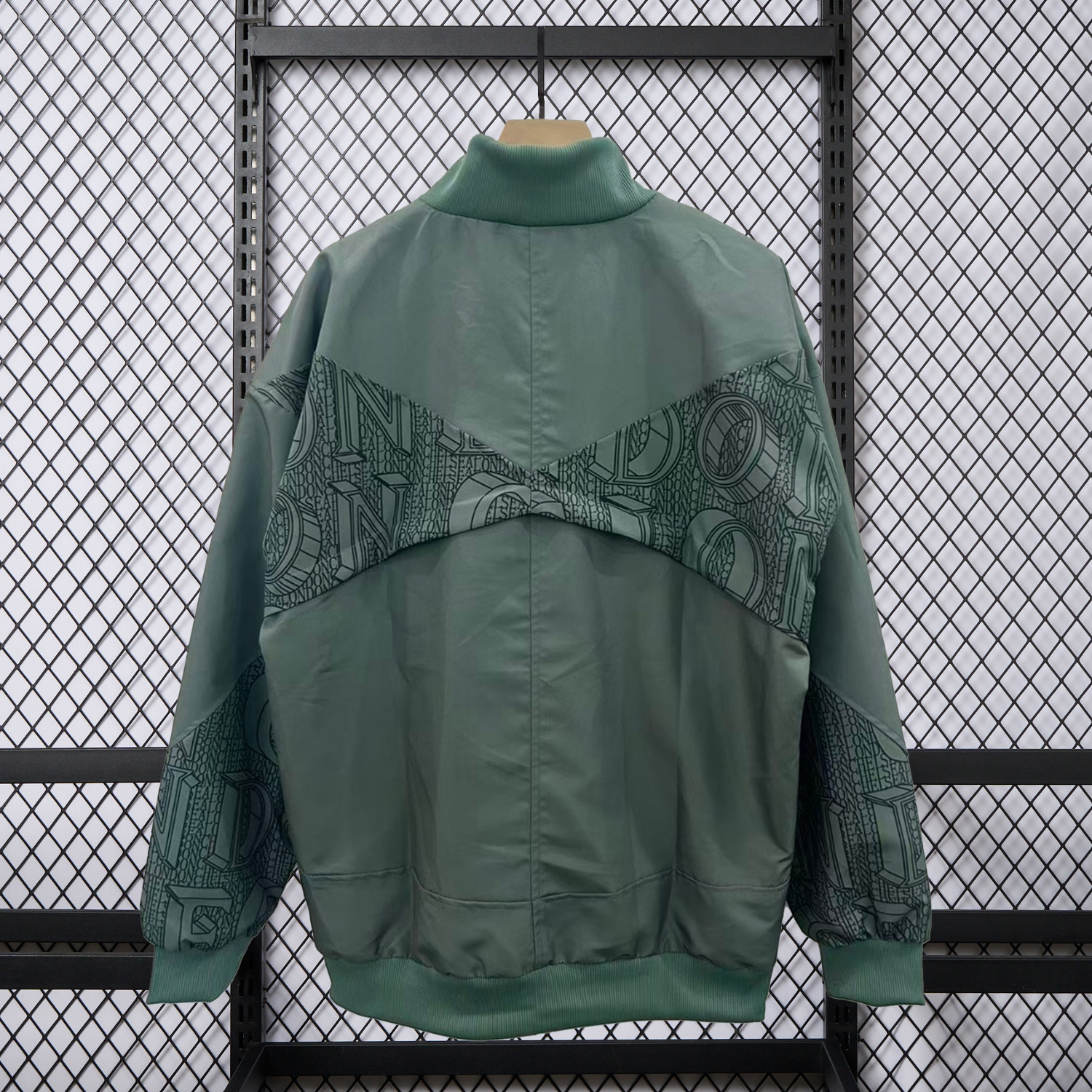 AlphaJersey-C.H.E.L.S.E.A 25-26 Subtle Letter Pattern Windbreaker Jacket - Dark Green