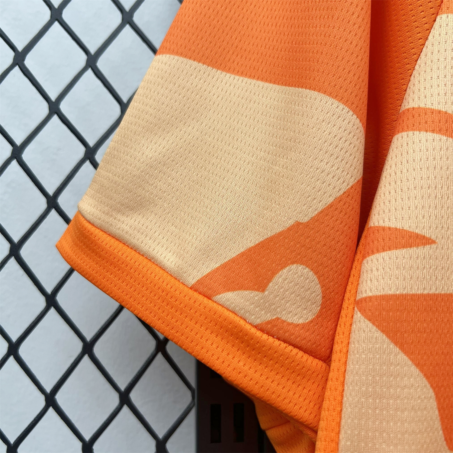 AlphaJersey-Valencia 25-26 Retro Style Jersey - Fans Version