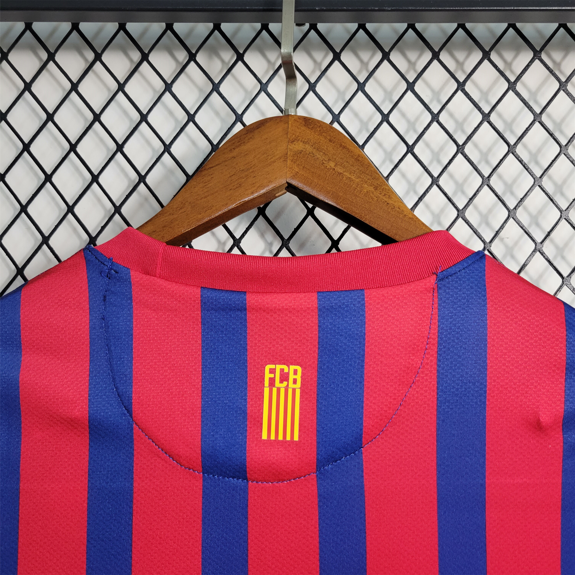 AlphaJersey-Retro Barcelona 11-12 Home Stadium Long Sleeve Jersey