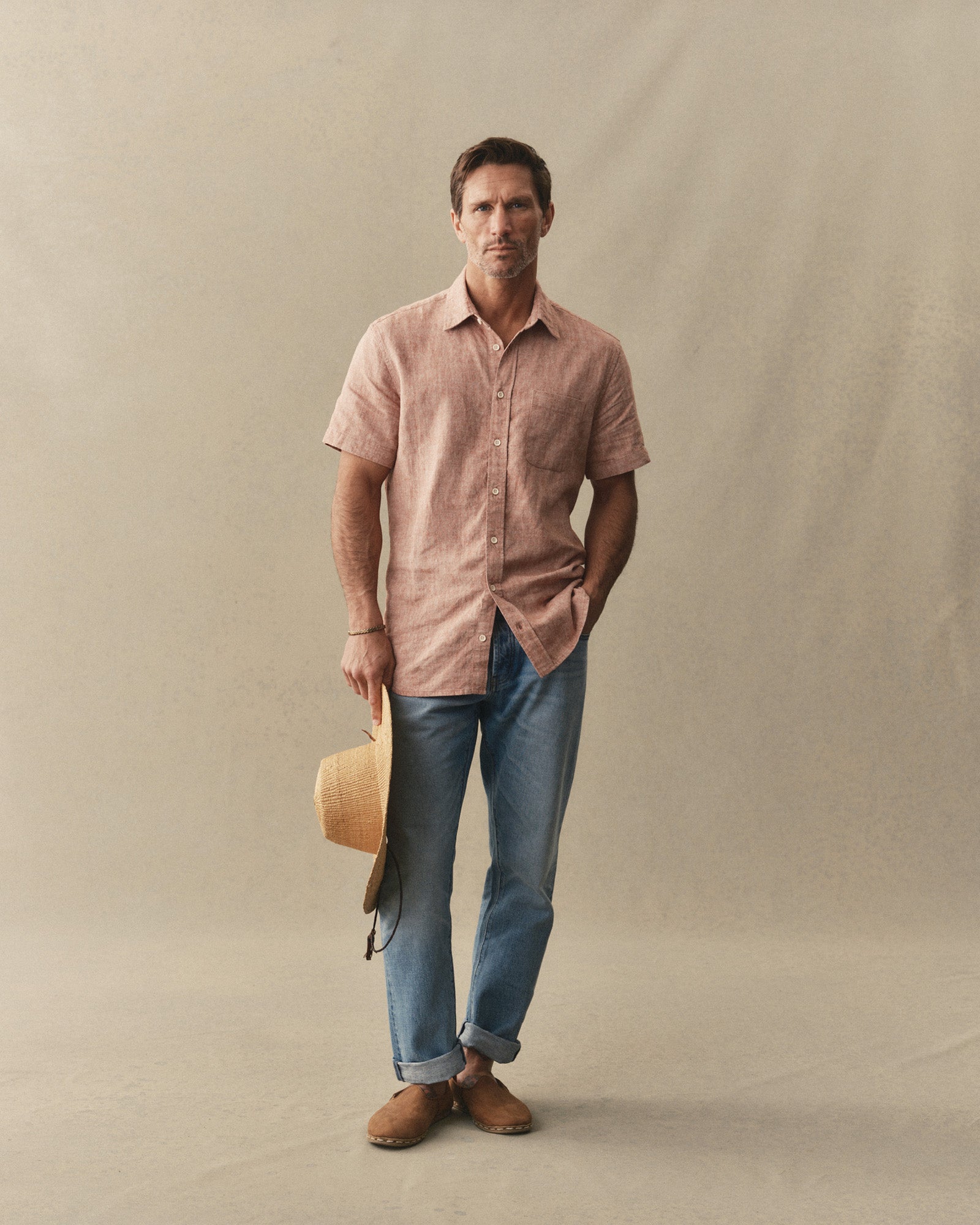 The Short Sleeve California in Desert Hemp | Modern Menswear by yycbvcnbmmnbm