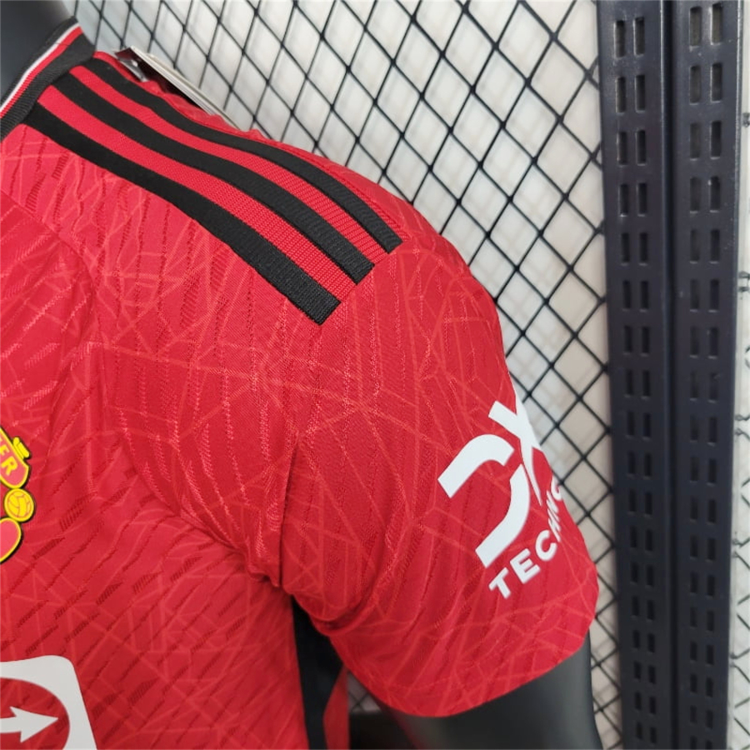 AlphaJersey-Retro Manchester United 2023-24 Home Red Jersey - Player Version