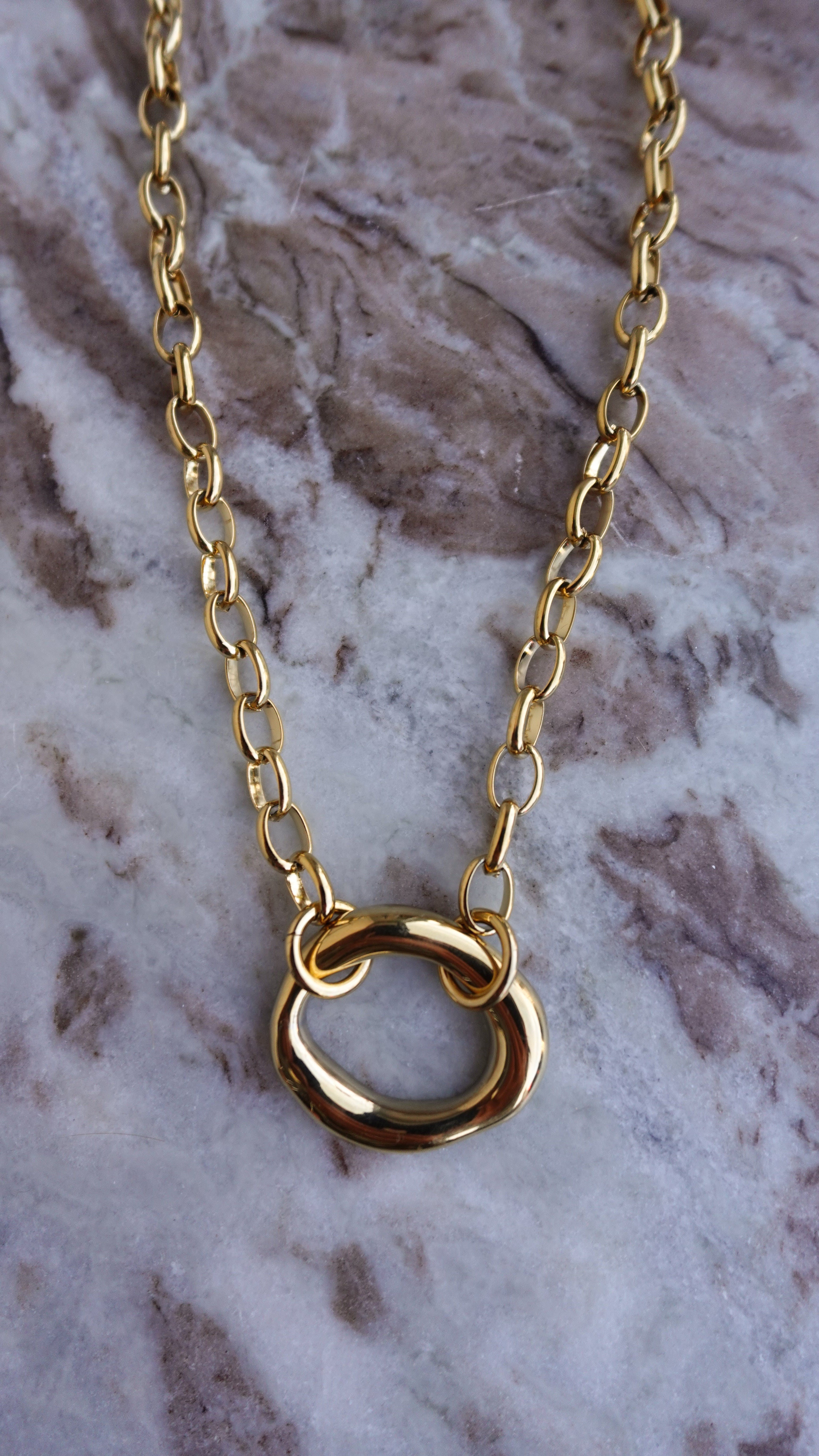 Gold Rolo Chain Necklace | Elegant Women's Fashion by coolavocek