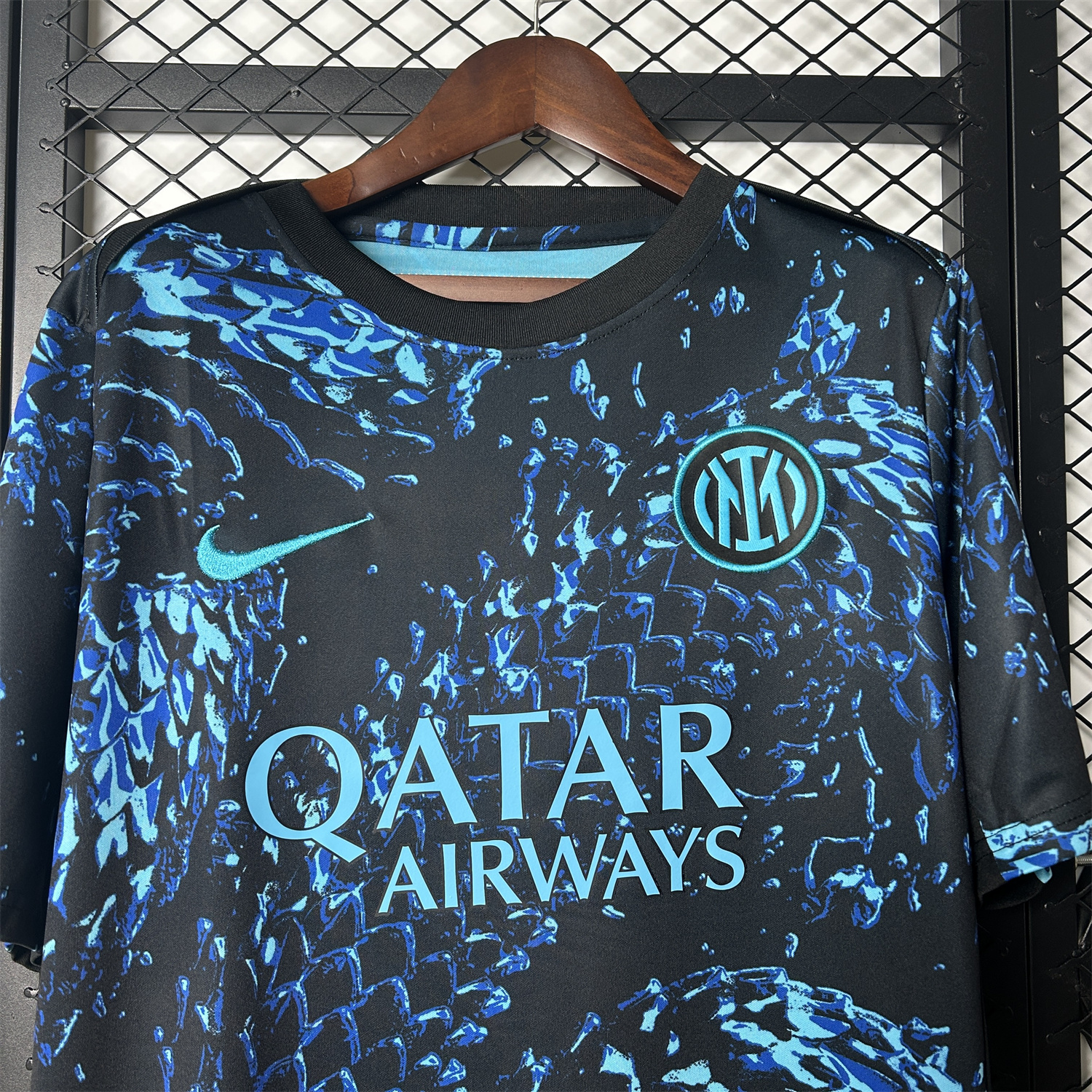 AlphaJersey-Inter Milan 25-26 Blue Snake Pattern Pre-Match Training Jersey - Fans Version
