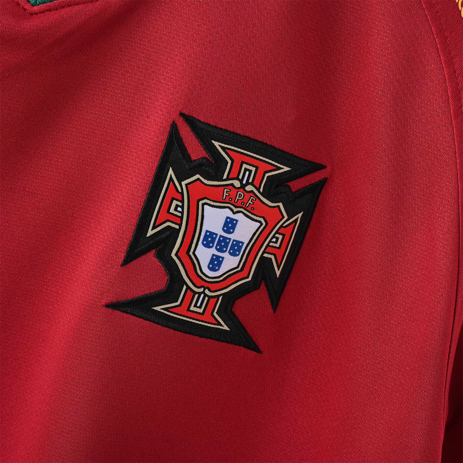 AlphaJersey-Retro Portugal 2006 Home Jersey