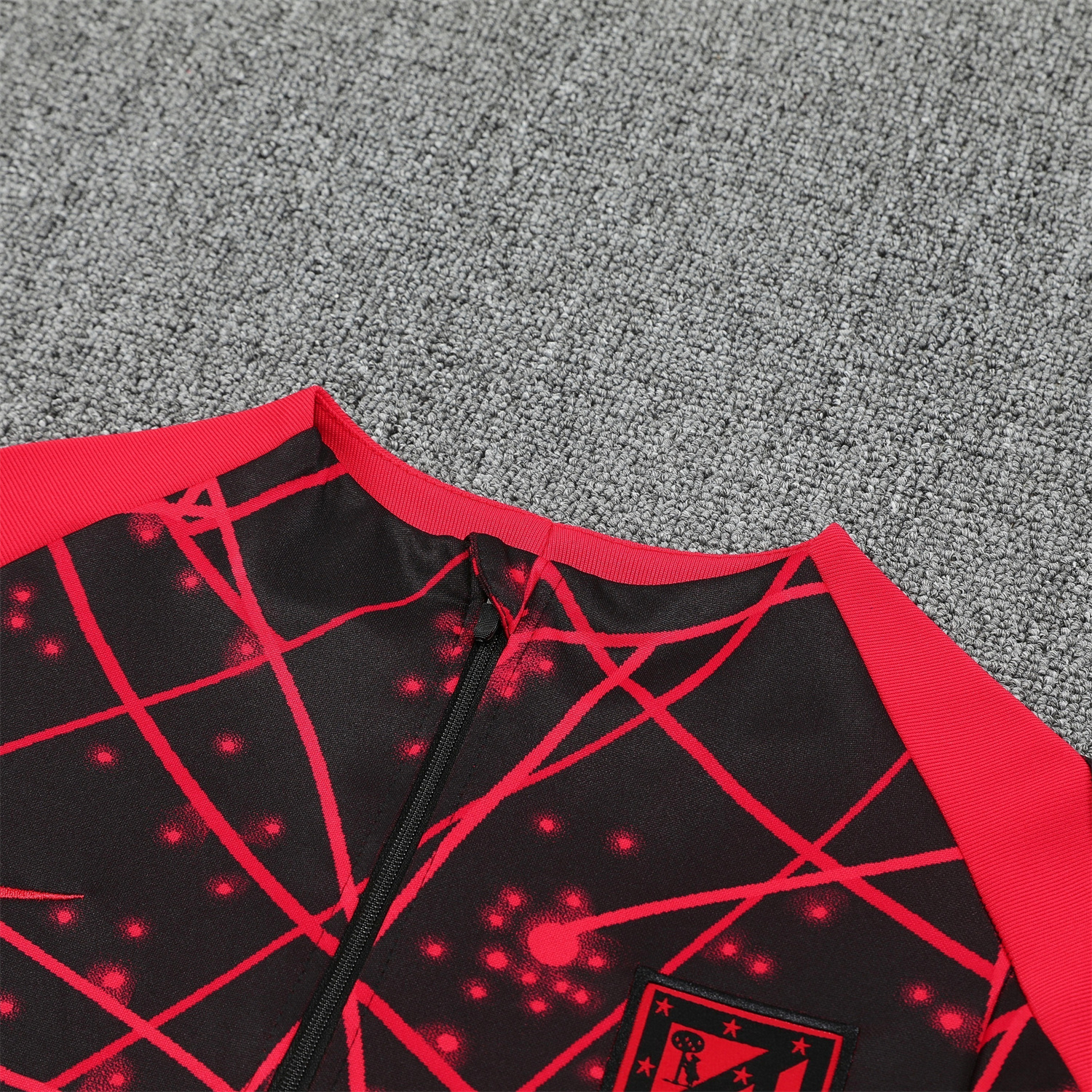 AlphaJersey-Atletico Madrid 25-26 Long Sleeves Training Set - Red Top & Black Pants