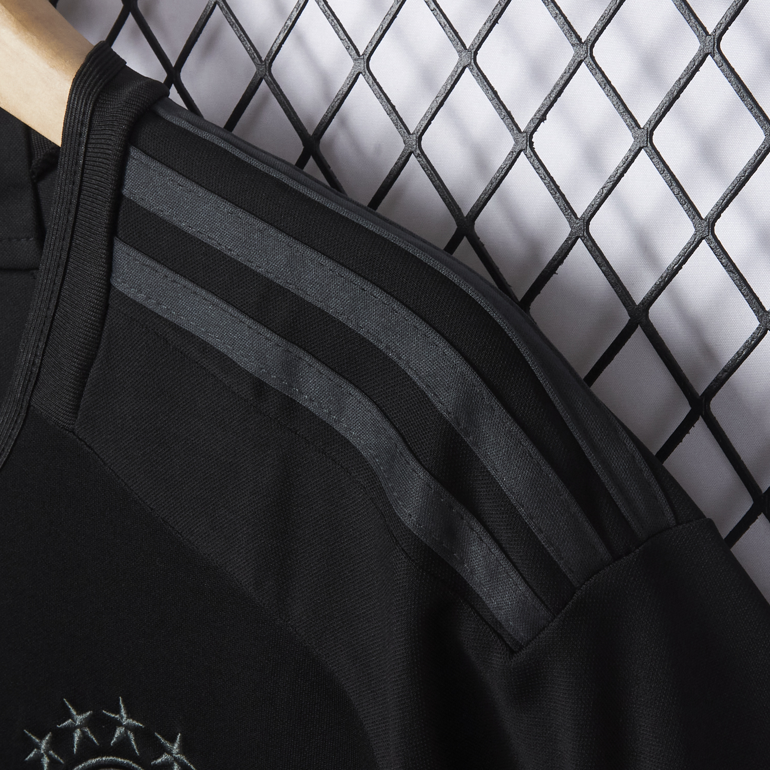 AlphaJersey-Retro Bayern Munich 2023-24 Black Special Jersey