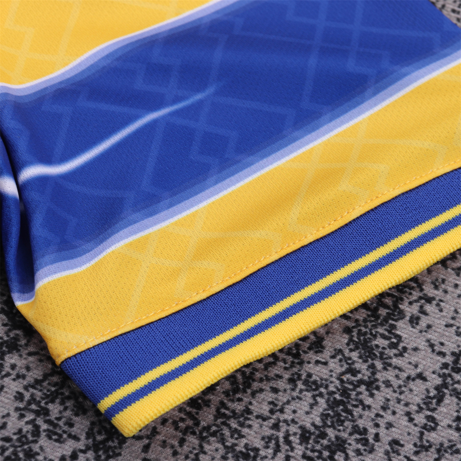 AlphaJersey-Retro Parma 1998-99 Home Kids Kit