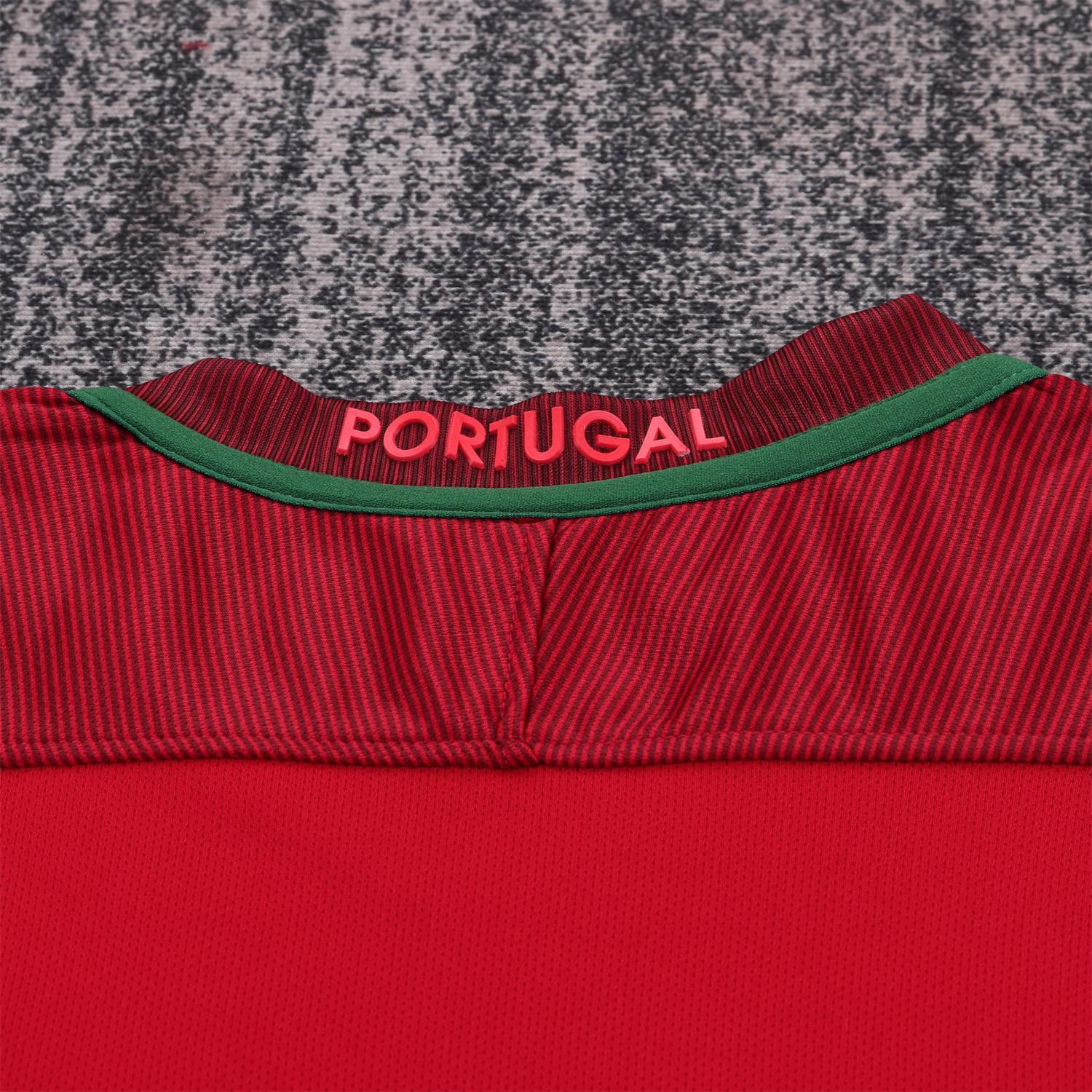 AlphaJersey-Retro Portugal 2016 Home Kids Kit