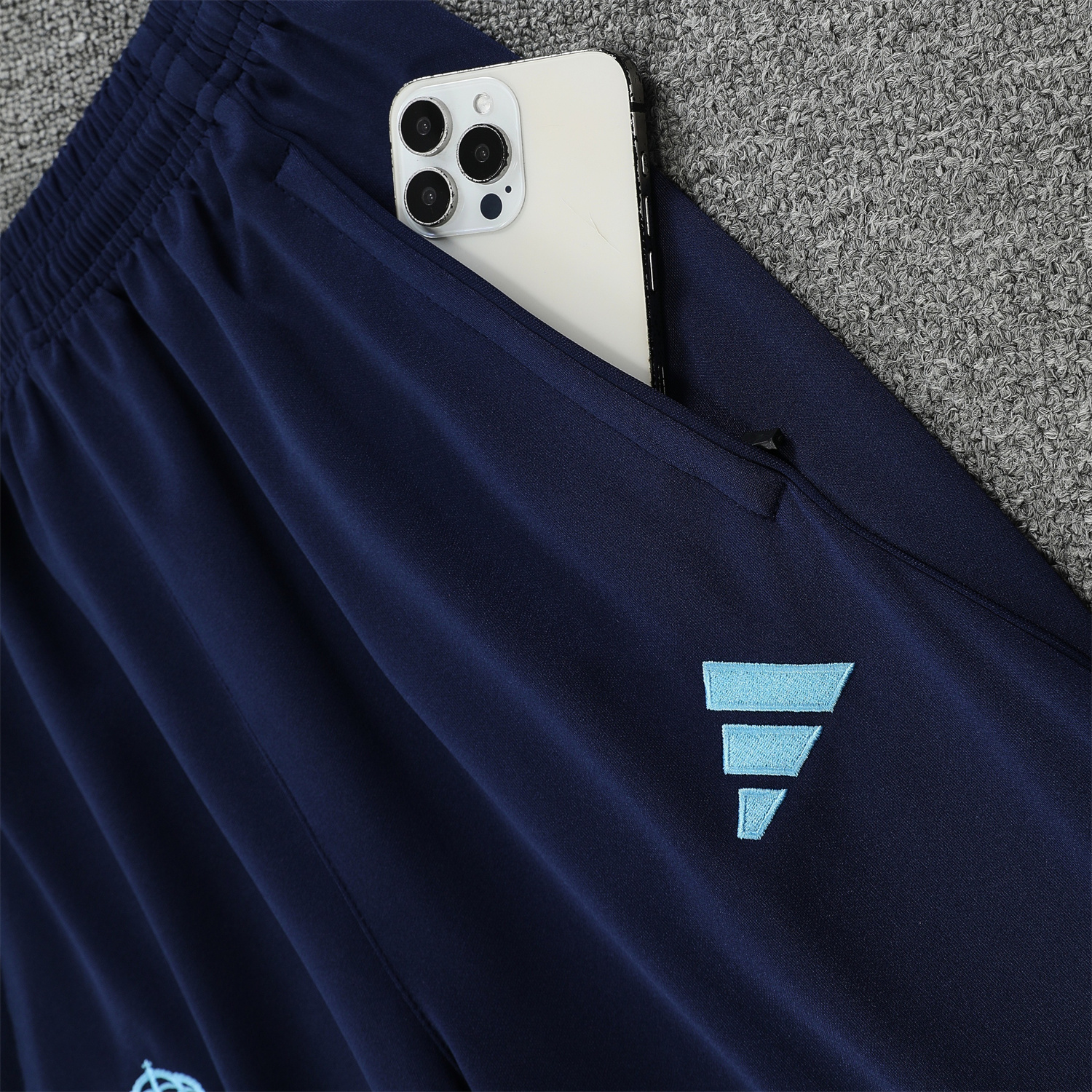 AlphaJersey-Real Madrid 25-26 Training Hoodie Set - Blue Hoodie and Deep Blue Pants