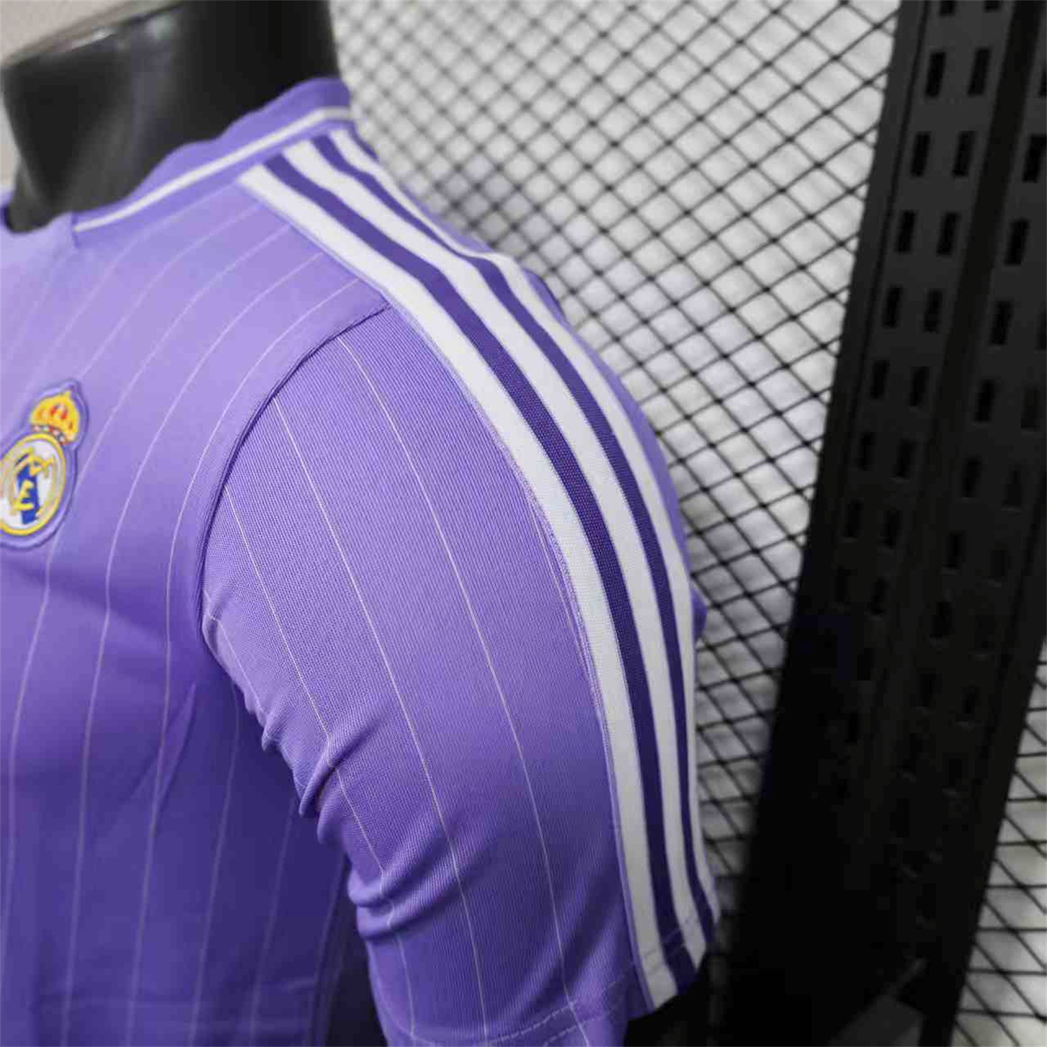 AlphaJersey-Real Madrid 25-26 Icon Range Trefoil Light Purple Travel Jersey - Player Version