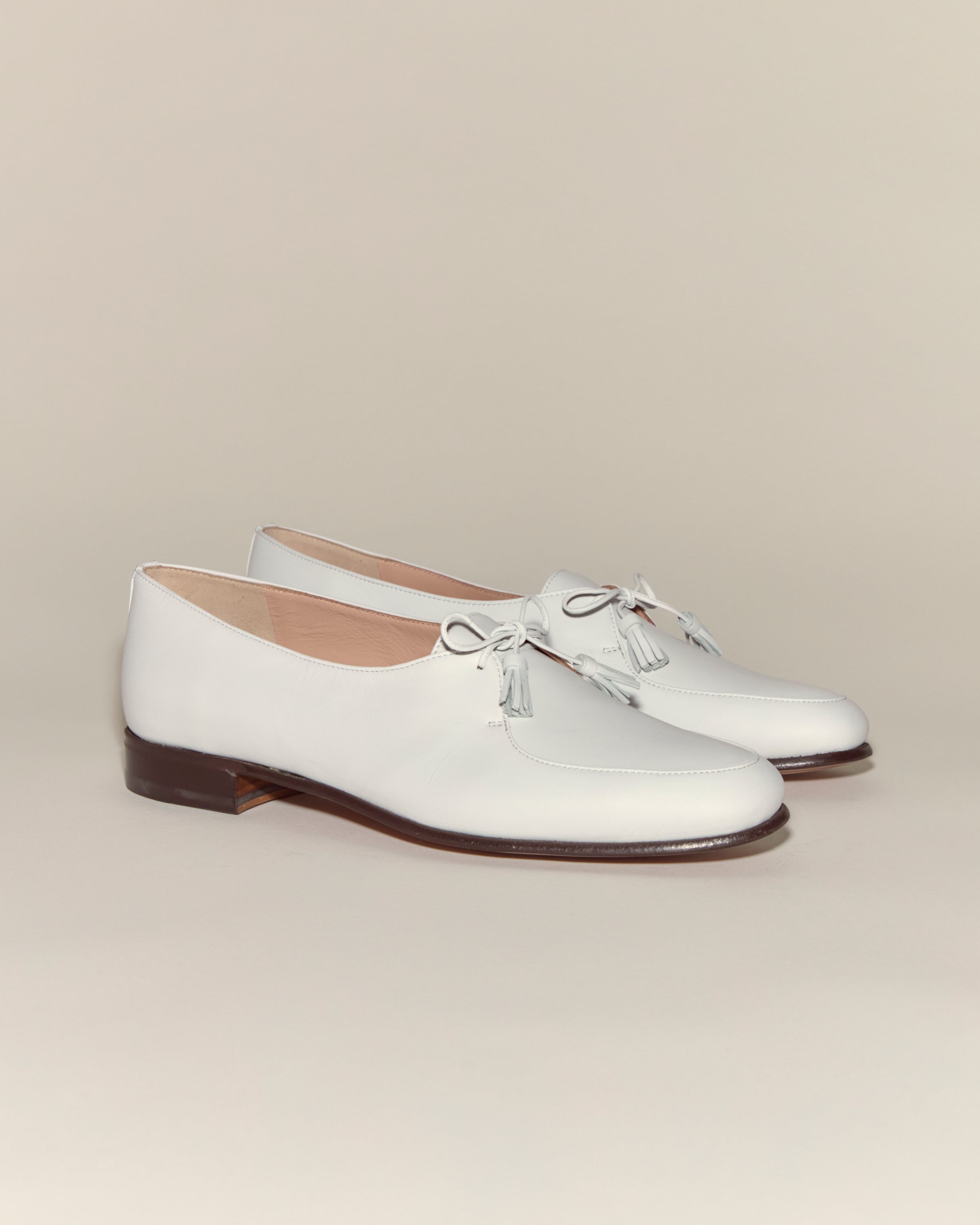 Tassel Shoes - White | Modern Menswear by yycbvcnbmmnbm