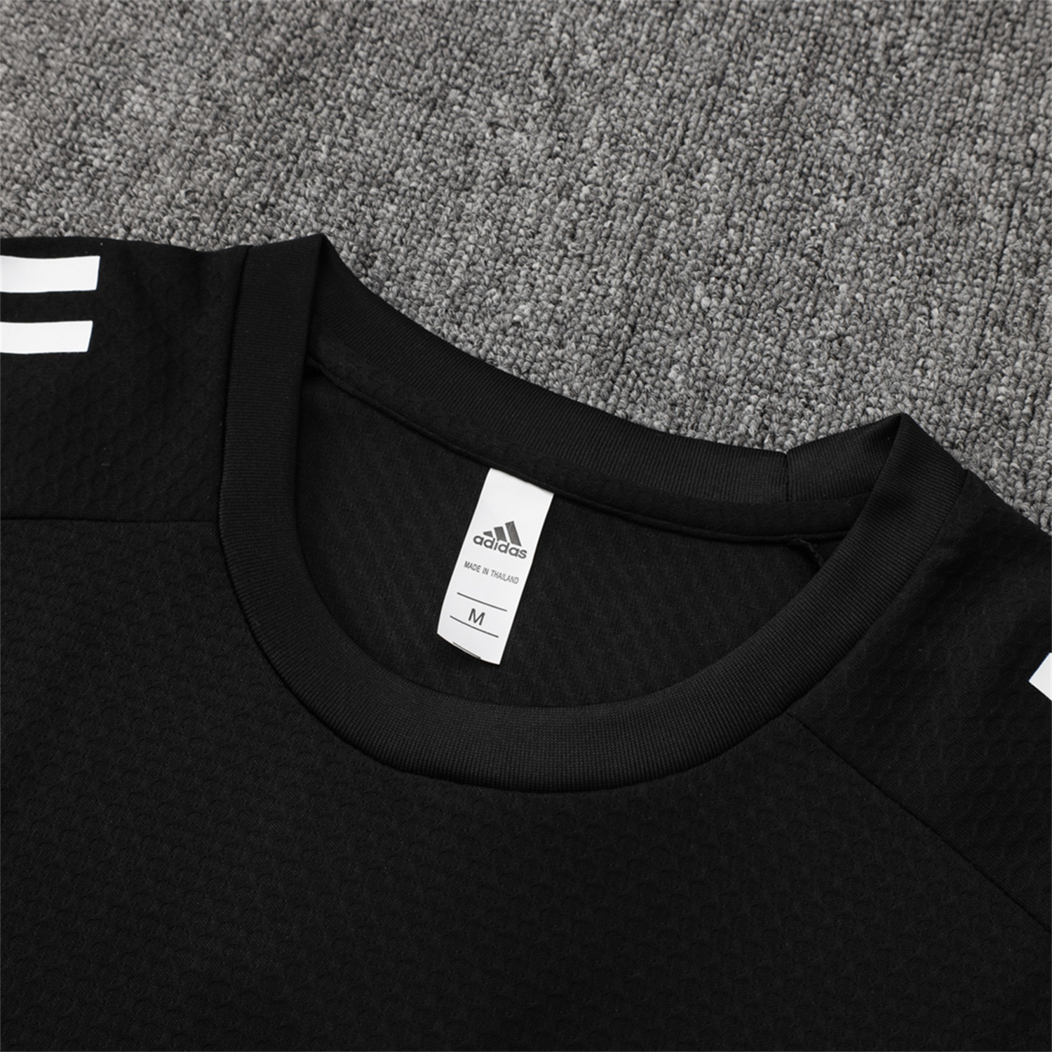 AlphaJersey-Real Madrid 25-26 Short-Sleeve Training Set - Black Top and Black Shorts