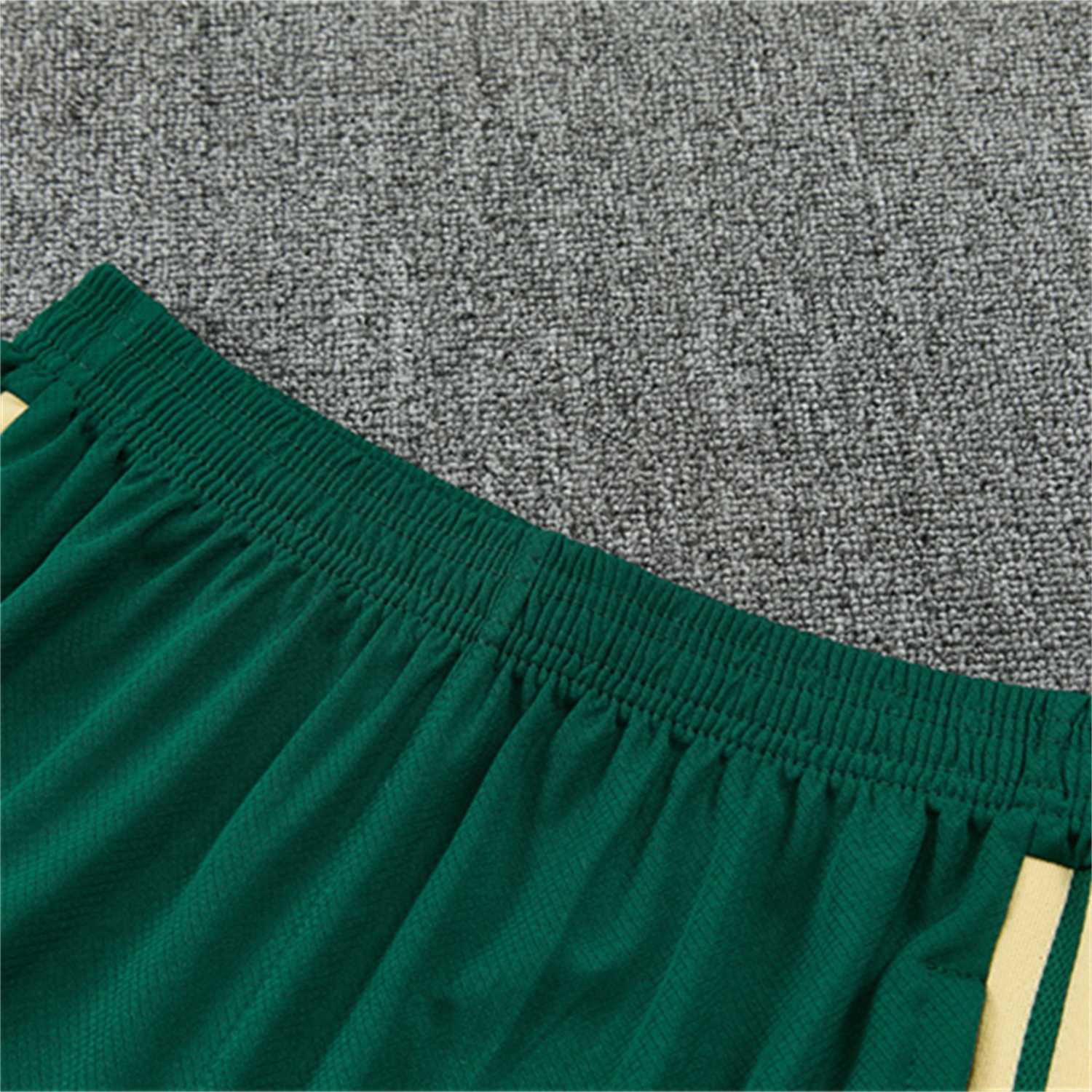 AlphaJersey-Real Madrid 26-27 Kids Short-Sleeve Training Set - Green Camouflage Top & Green Shorts