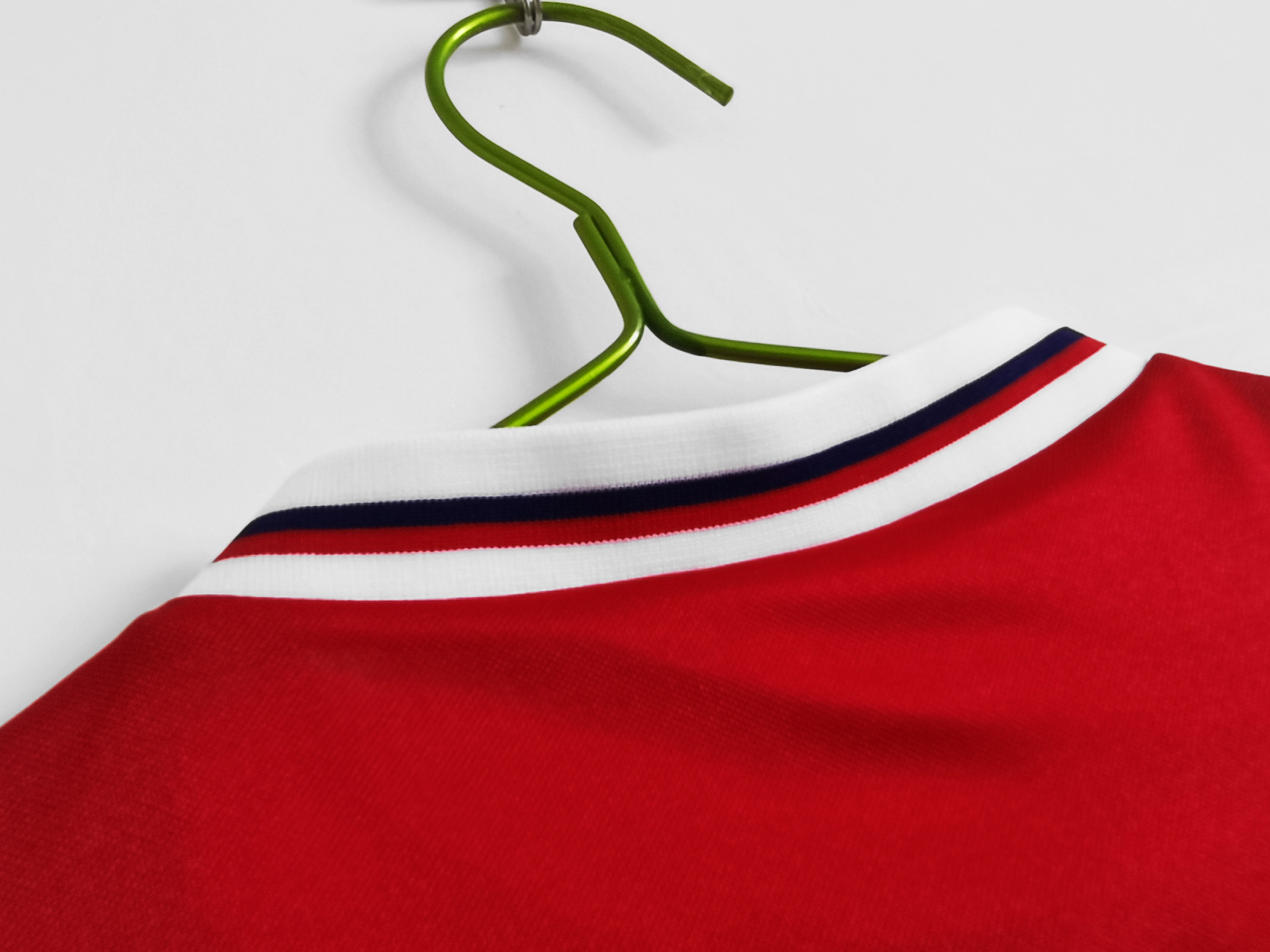 AlphaJersey-Retro England 1982 Away Stadium Jersey