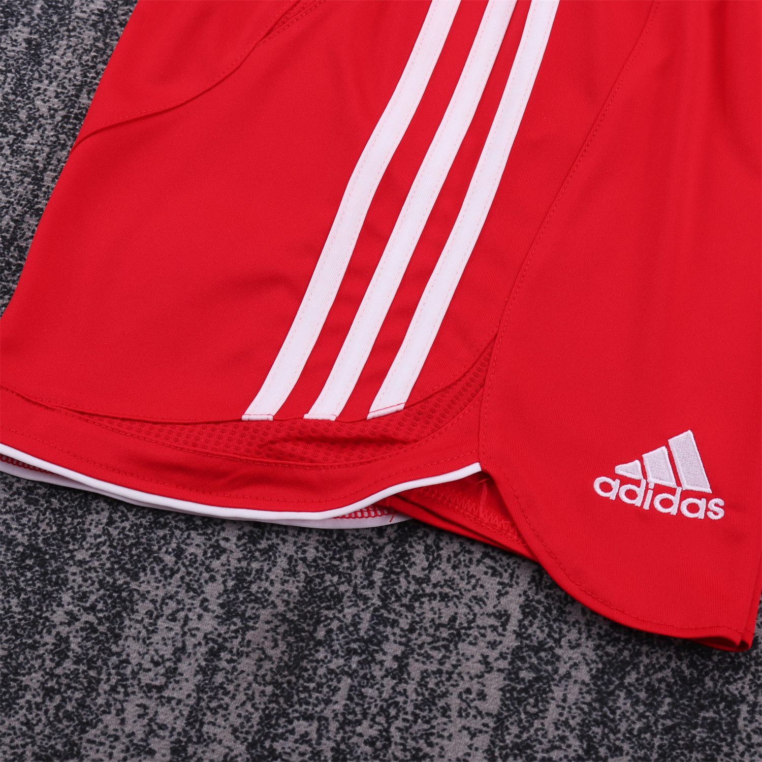 AlphaJersey-Retro Liver.pool 2006-08 Home Kids Kit