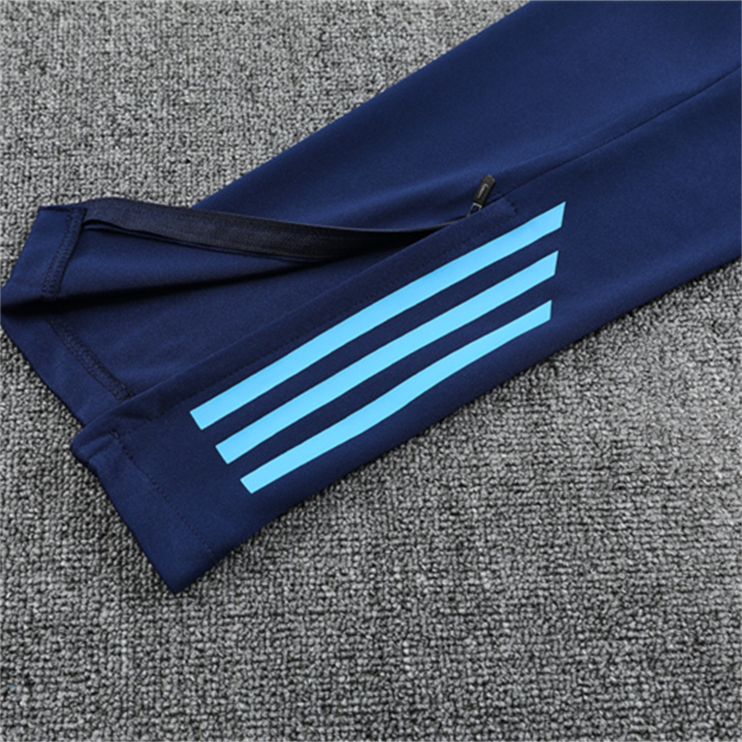AlphaJersey-Real Madrid 25-26 Long Sleeves Training Set - Blue-Gray Camouflage Top & Blue Pants