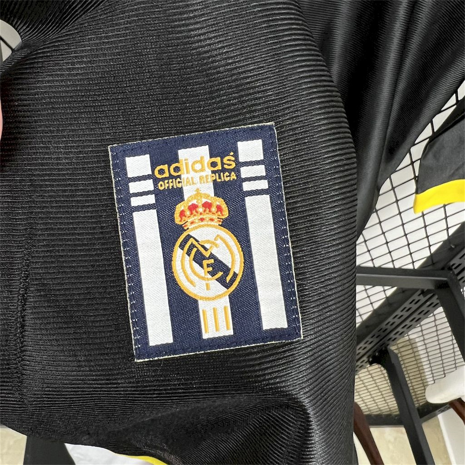 AlphaJersey-Retro Real Madrid 1999-01 Away Long Sleeves Jersey
