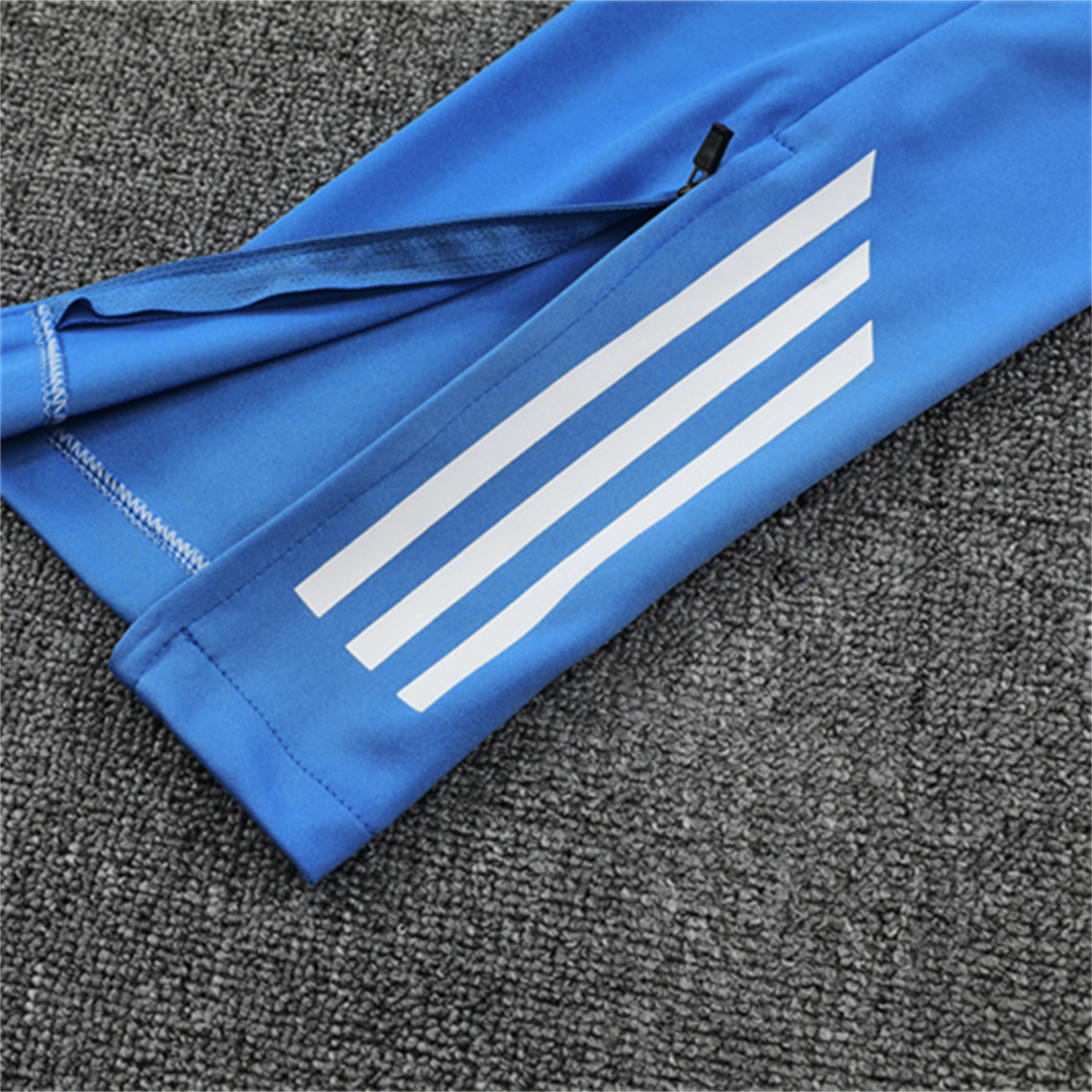 AlphaJersey-Real Madrid 25-26 Kids Long Sleeve Training Set - Bright Blue Top & Pants