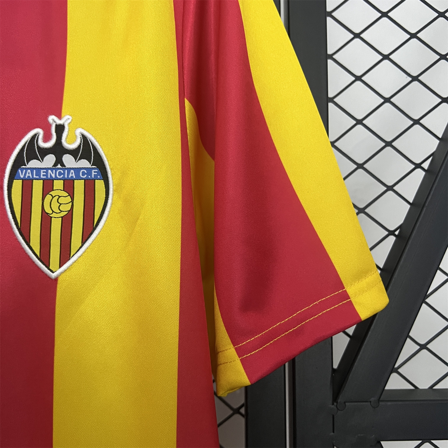 AlphaJersey-Retro Valencia 1980-82 Away Jersey