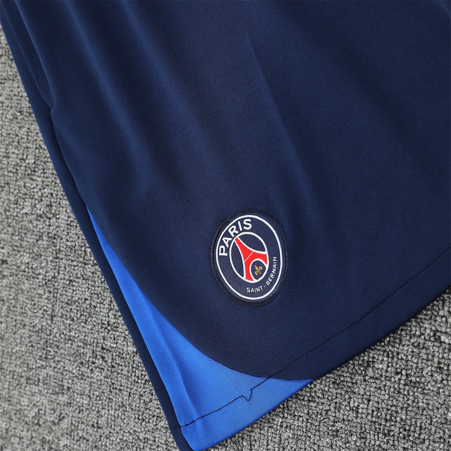 AlphaJersey-Paris Saint-Germain PSG 25-26 Short-Sleeve Training Set - Blue Top & Deep Blue Shorts