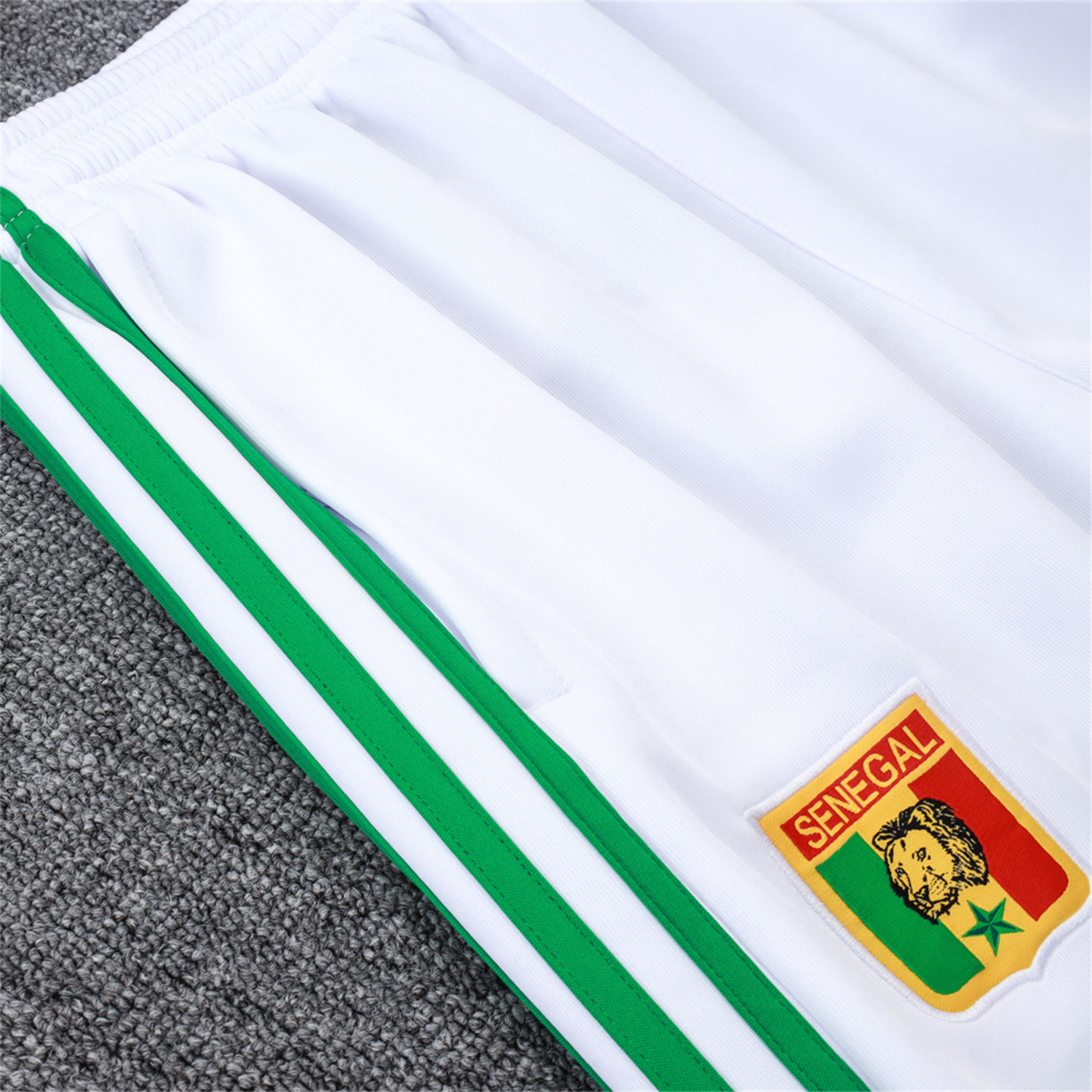 AlphaJersey-Senegal 2026 Jacket Training Tracksuit - White With Green Jackets & Pants