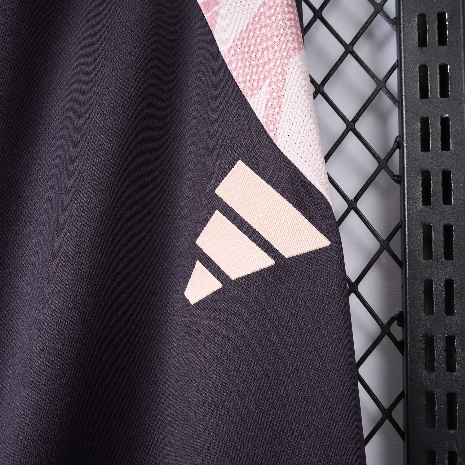 AlphaJersey-Arsenal 25-26 Purple-Brown Training Pants - Player Version