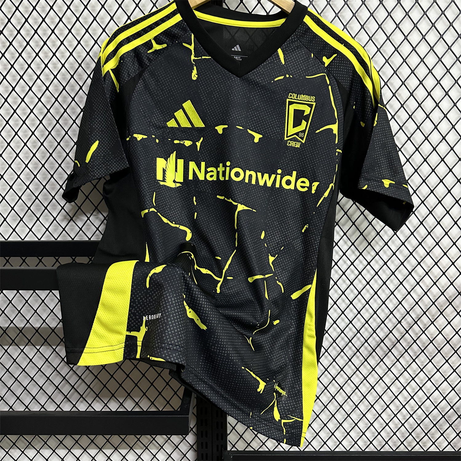 AlphaJersey-Columbus Crew 2025 Away Jersey - Fans Version