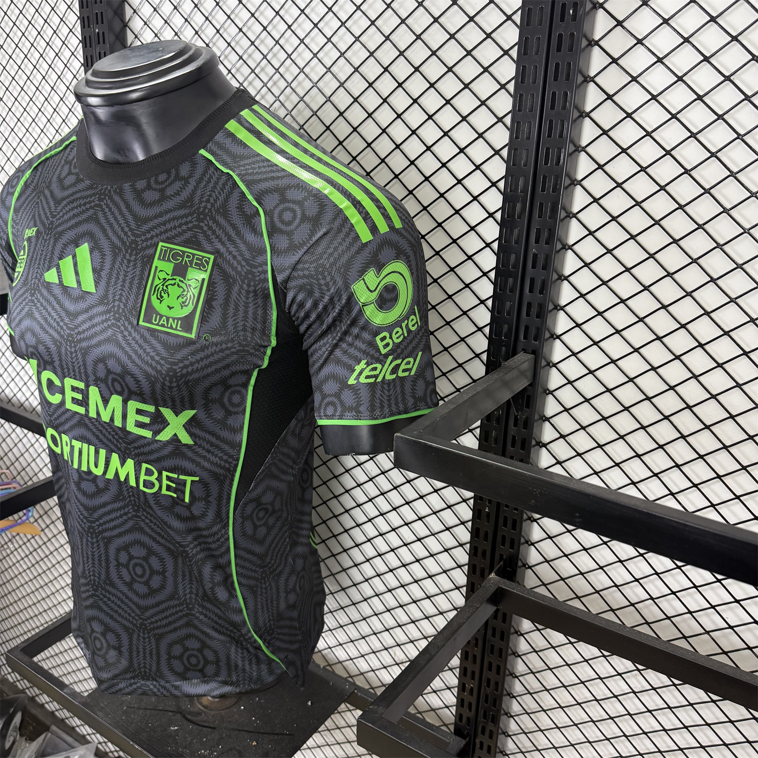 AlphaJersey-Tigres UANL 25-26 Third Jersey With All Sponsors - Player Version