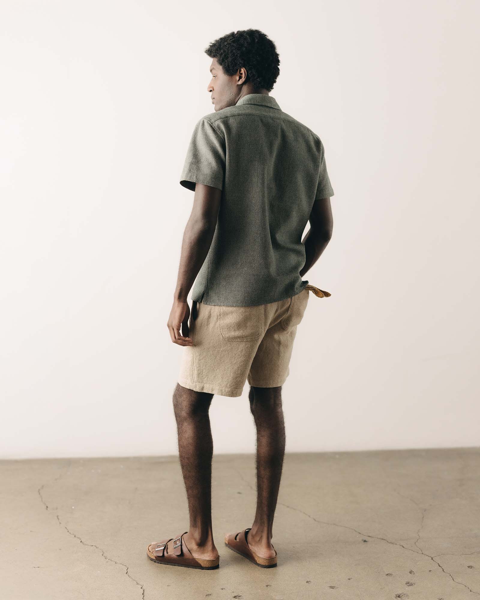 The Conrad Shirt in Deep Sea Twist | Modern Menswear by yycbvcnbmmnbm