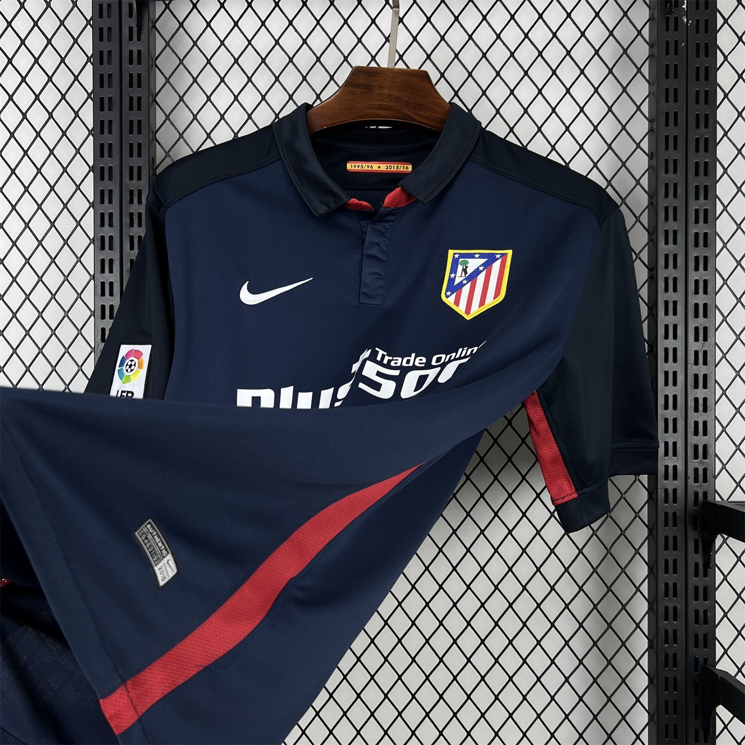 AlphaJersey-Retro Atletico Madrid 2015-16 Away Jersey