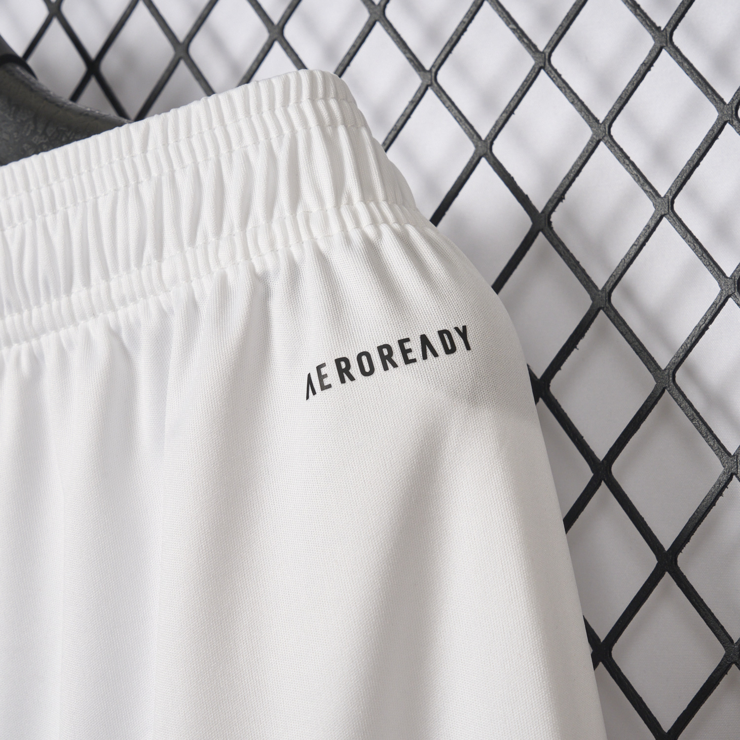 AlphaJersey-Bayern Munich 25-26 Away Shorts - Fans Version