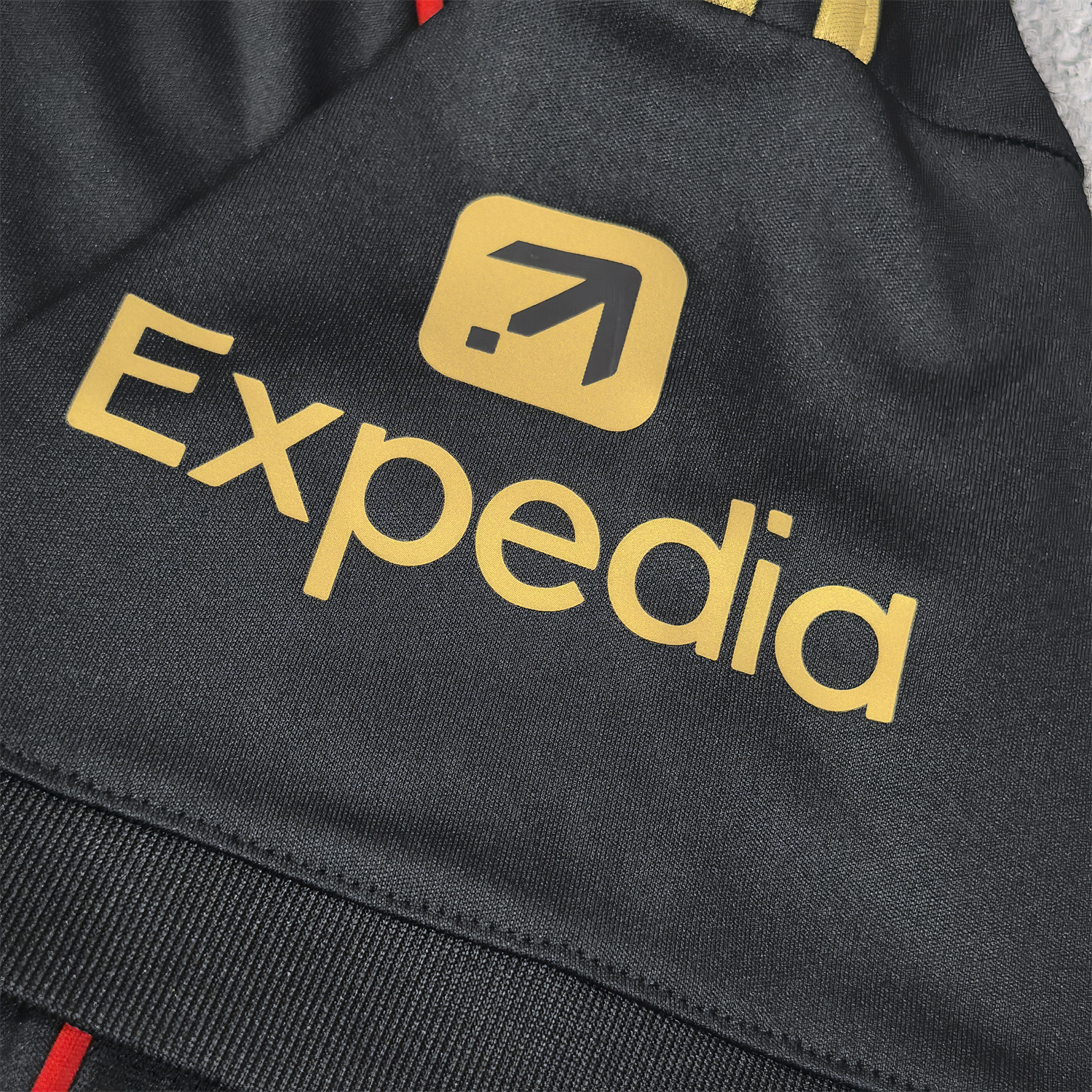 AlphaJersey-Liver.pool 25-26 Black Gold Special Jersey with Red Lines - Fans Version