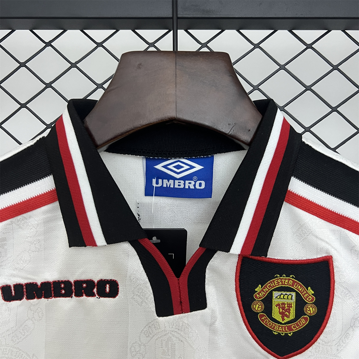 AlphaJersey-Retro Manchester United 1997-98 Away Kids Kit