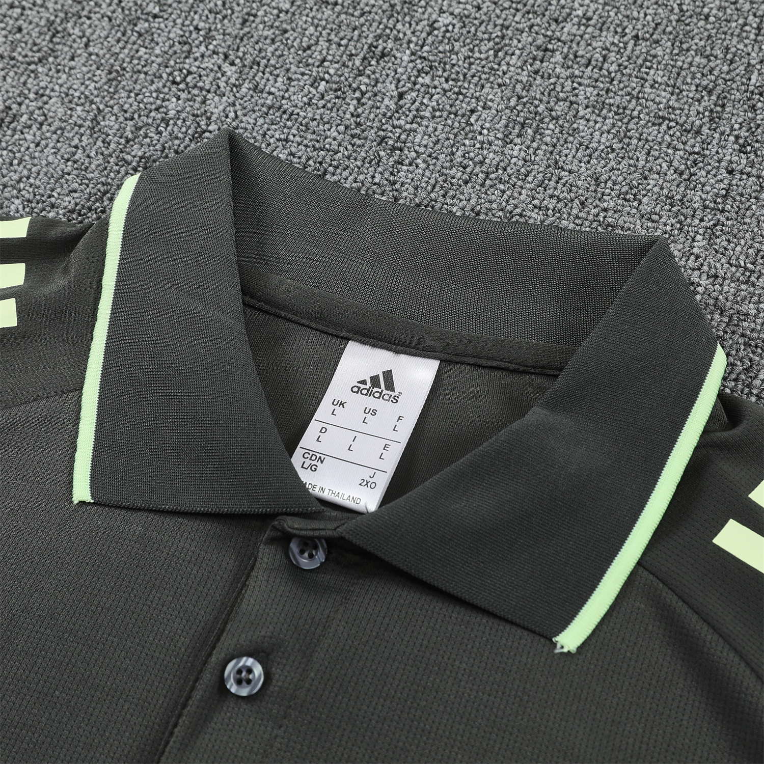 AlphaJersey-Real Madrid 25-26 POLO Short-Sleeve Training Set - Dark Grey Top and Pants