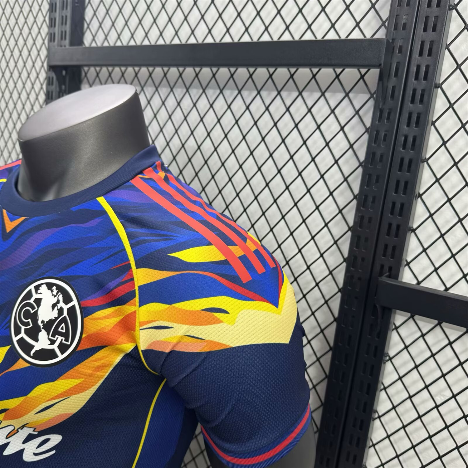 AlphaJersey-Club América 25-26 V-Shaped Camouflage Pattern Deep Blue Jersey - Player Version