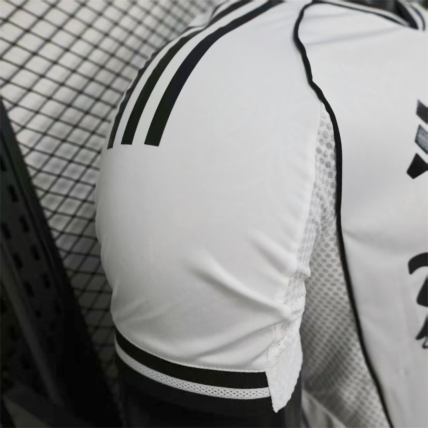 AlphaJersey-Fulham 25-26 Home Jersey - Player Version