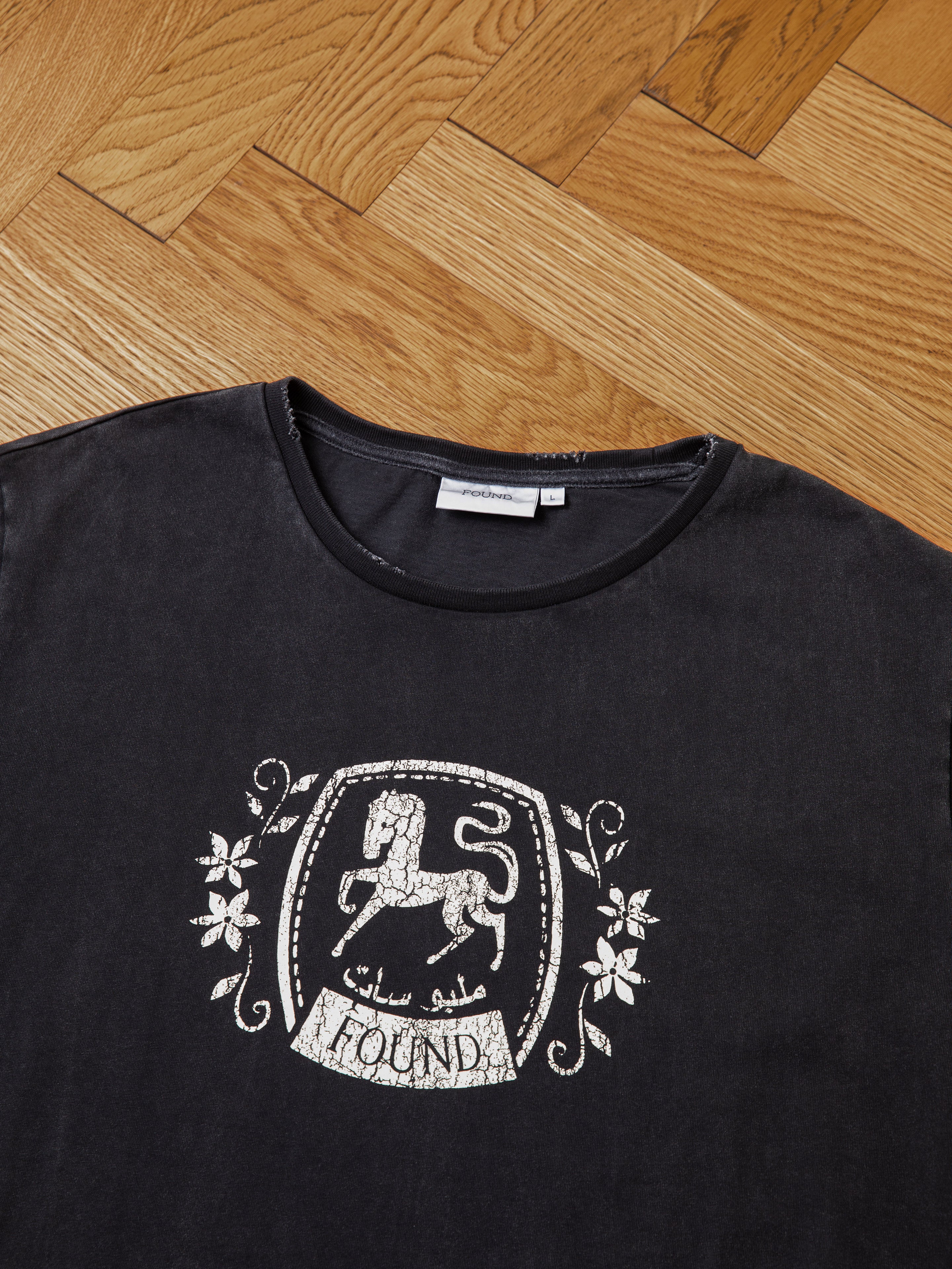 Horse Logo Print Tee | Modern Menswear by yycbvcnbmmnbm