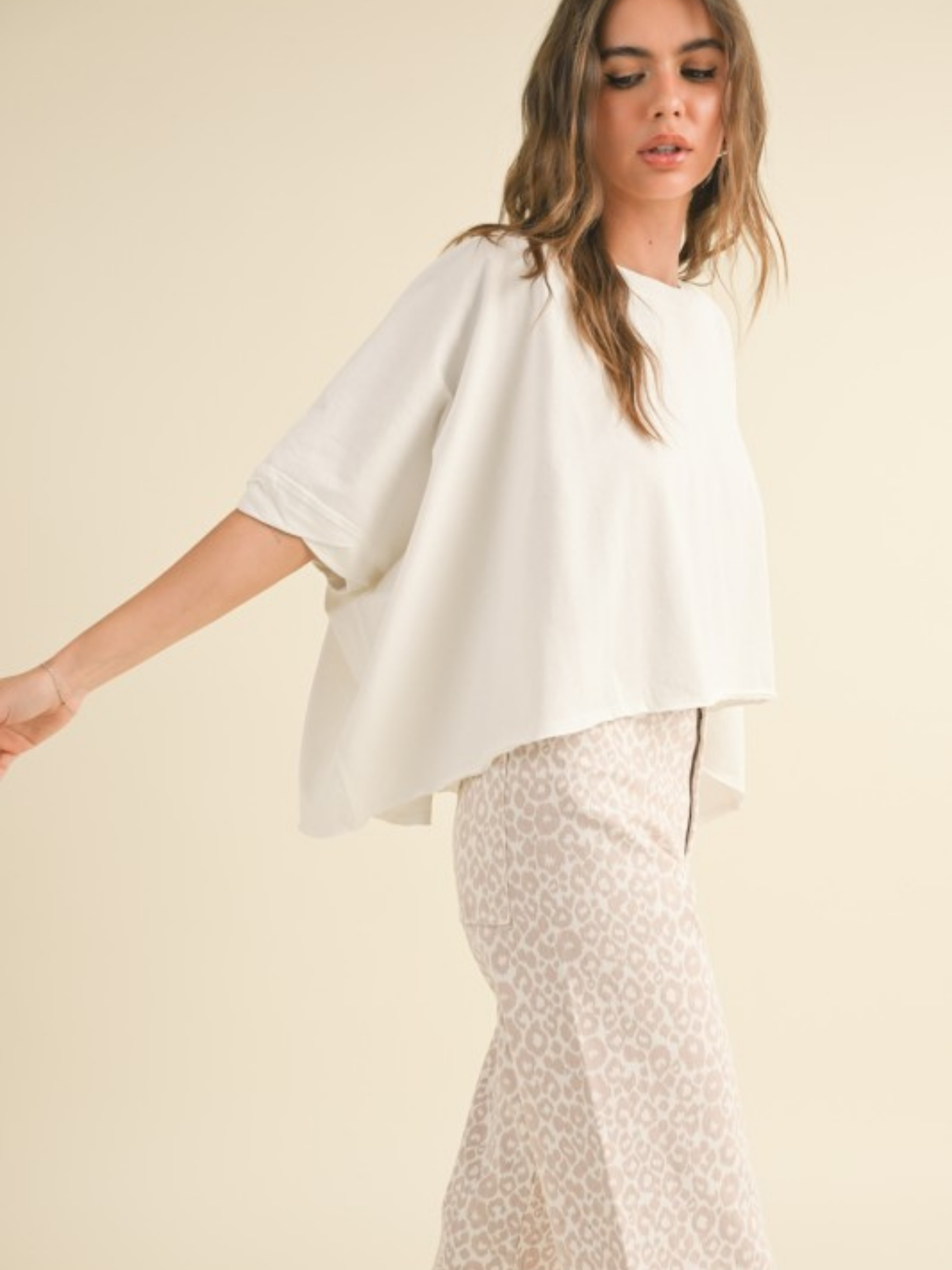 Oversize Cotton Tee | Elegant Women's Fashion by coolavocek